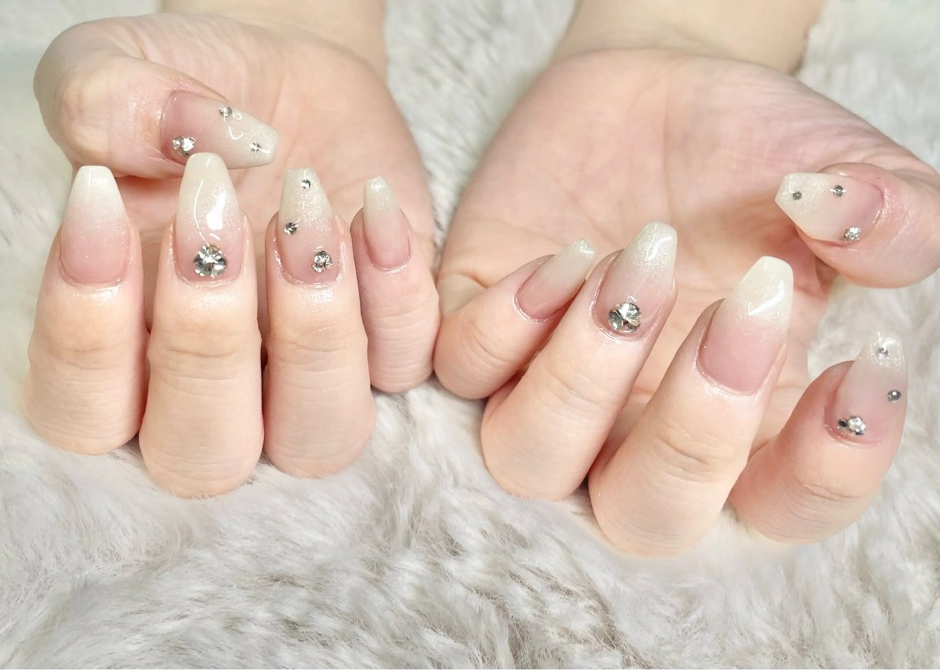 ネイル FILL nail古河店所属・FILL nail SHIORIのネイルデザイン