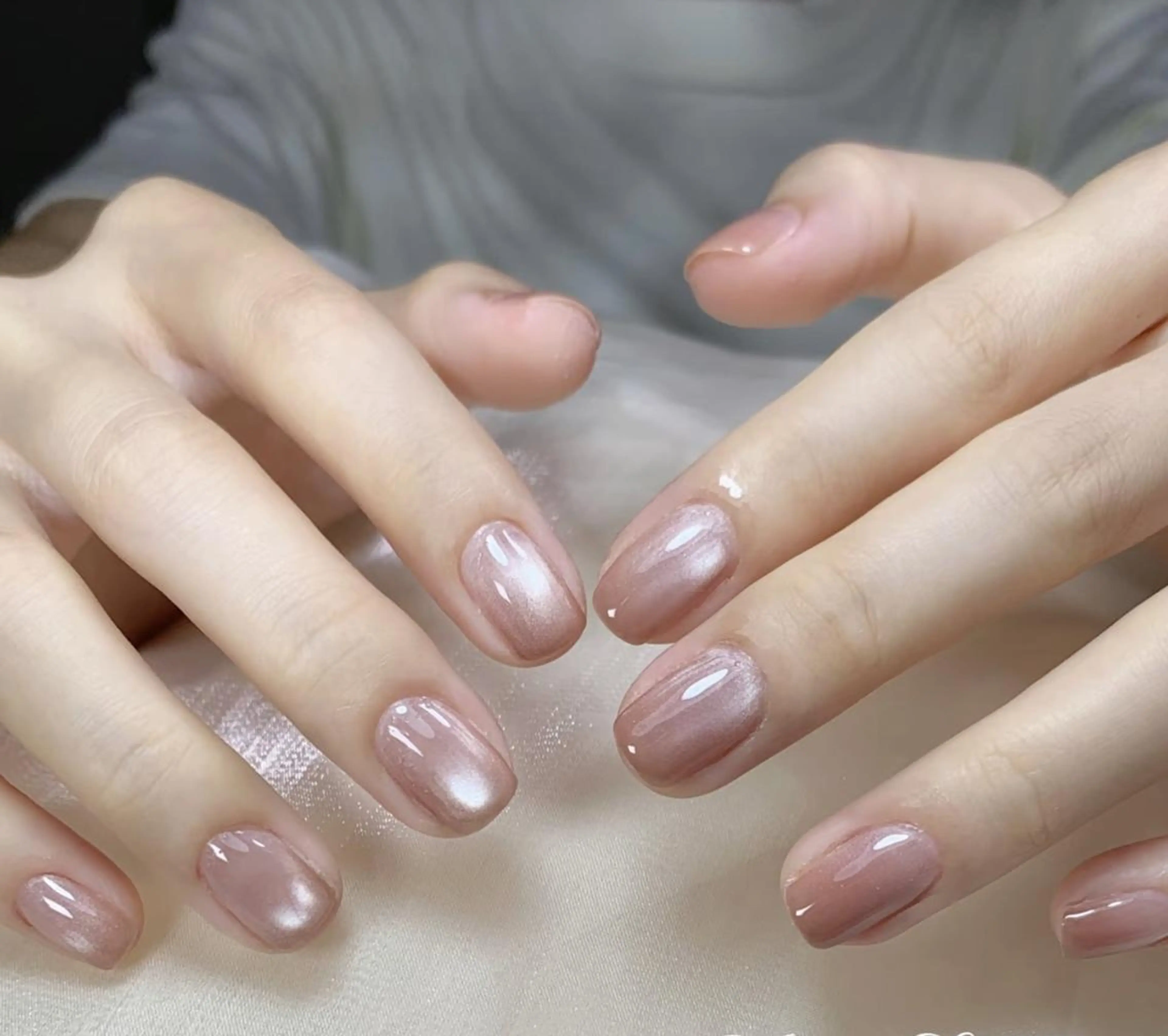 ネイル ハンドネイル エ リのネイルデザイン