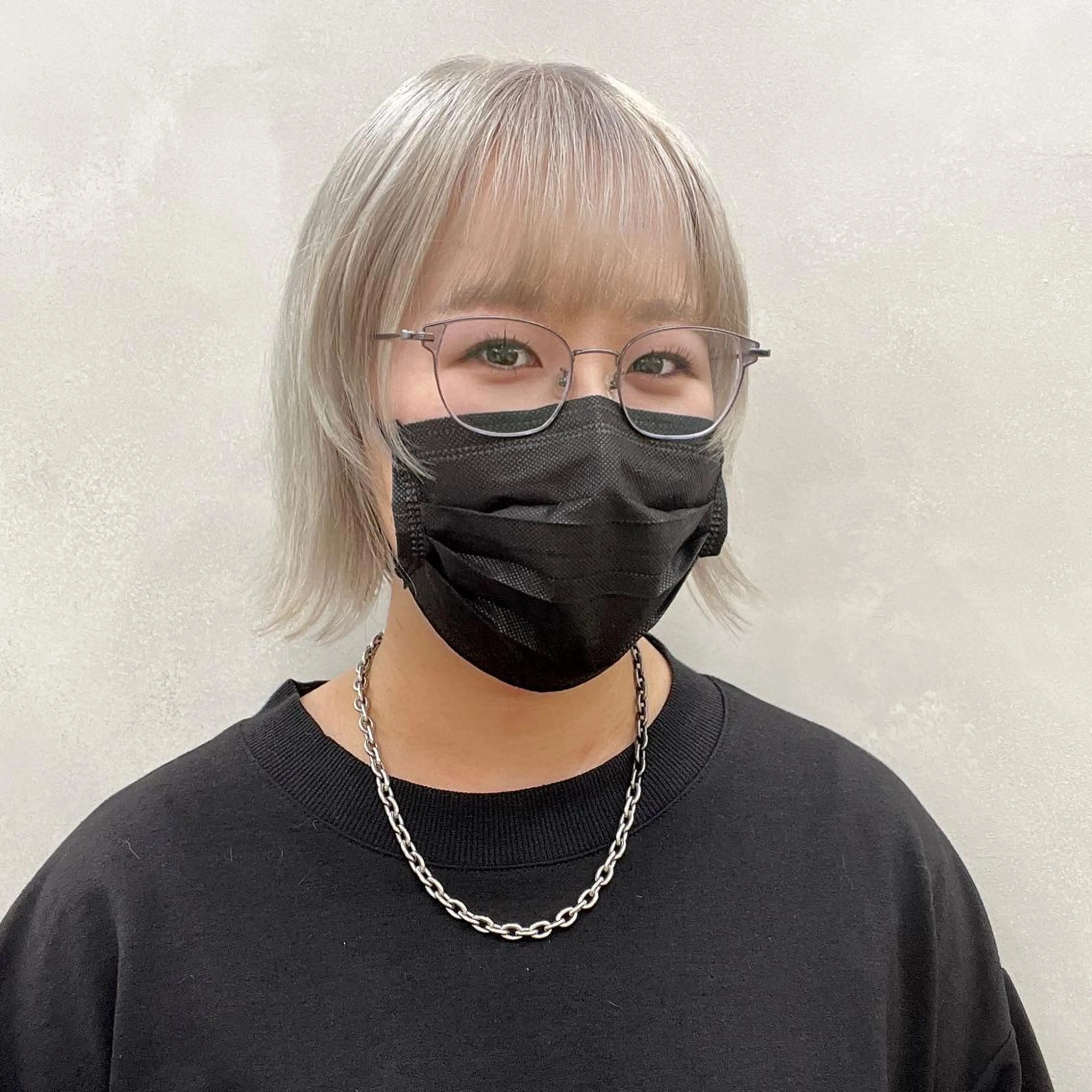 ショート カラー 🤍髪質改善➕透明感 カラー🤍川上葵のヘアスタイル