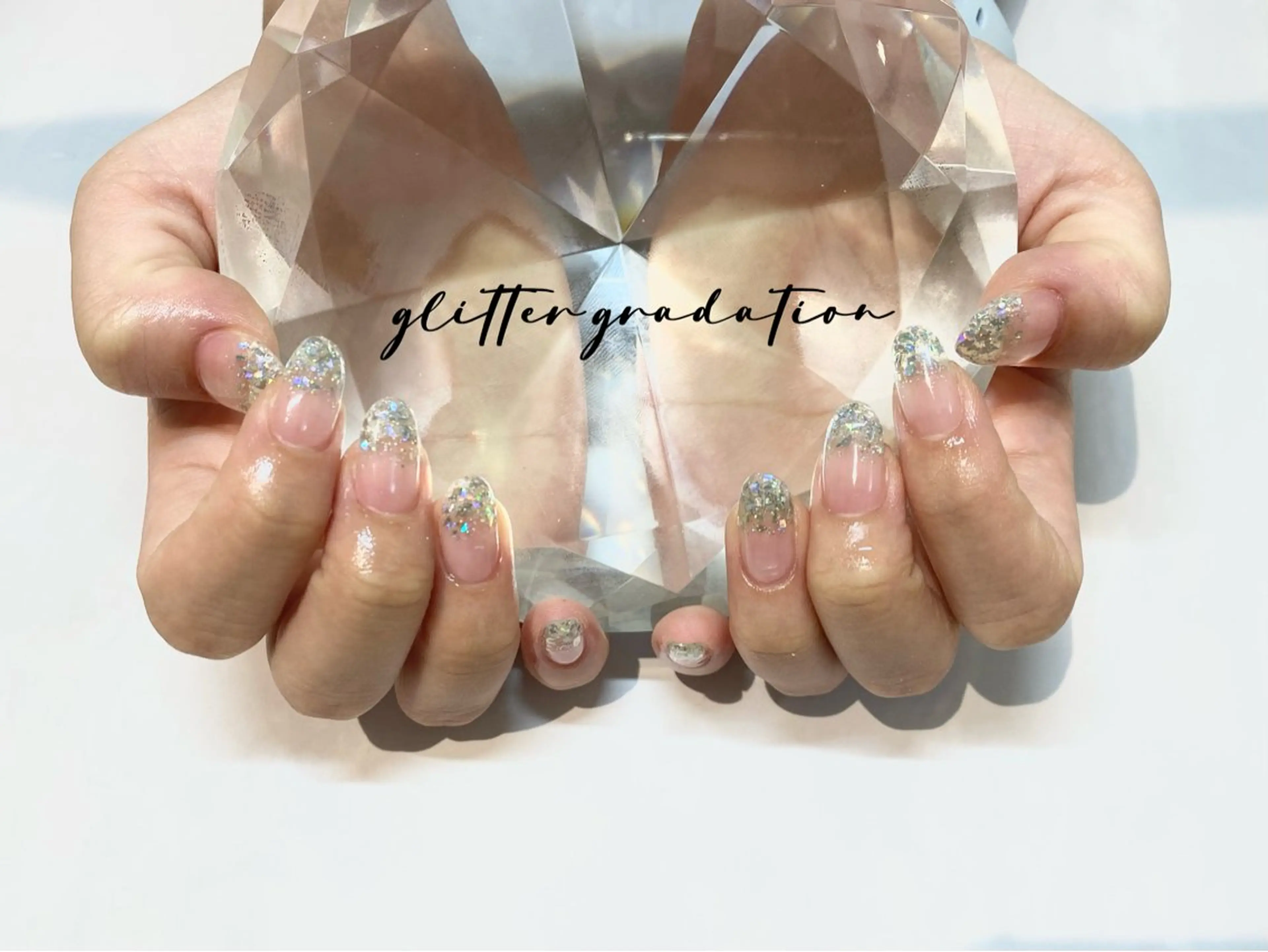 ネイル グラデーション ラメ(グリッター) greedy 東山店 田之上のネイルデザイン