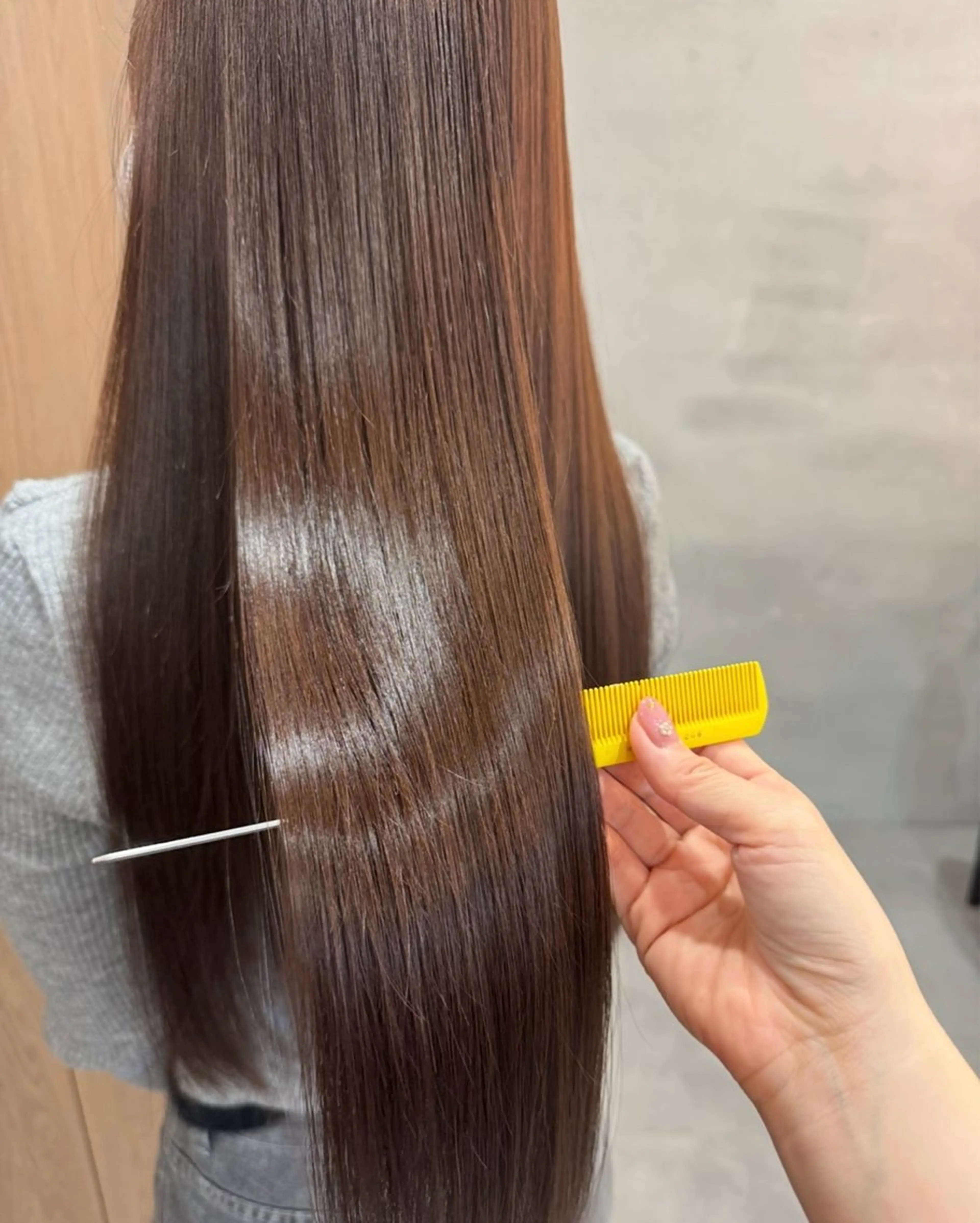 カラー 【ルプラボウ 】加藤 和音のヘアスタイル