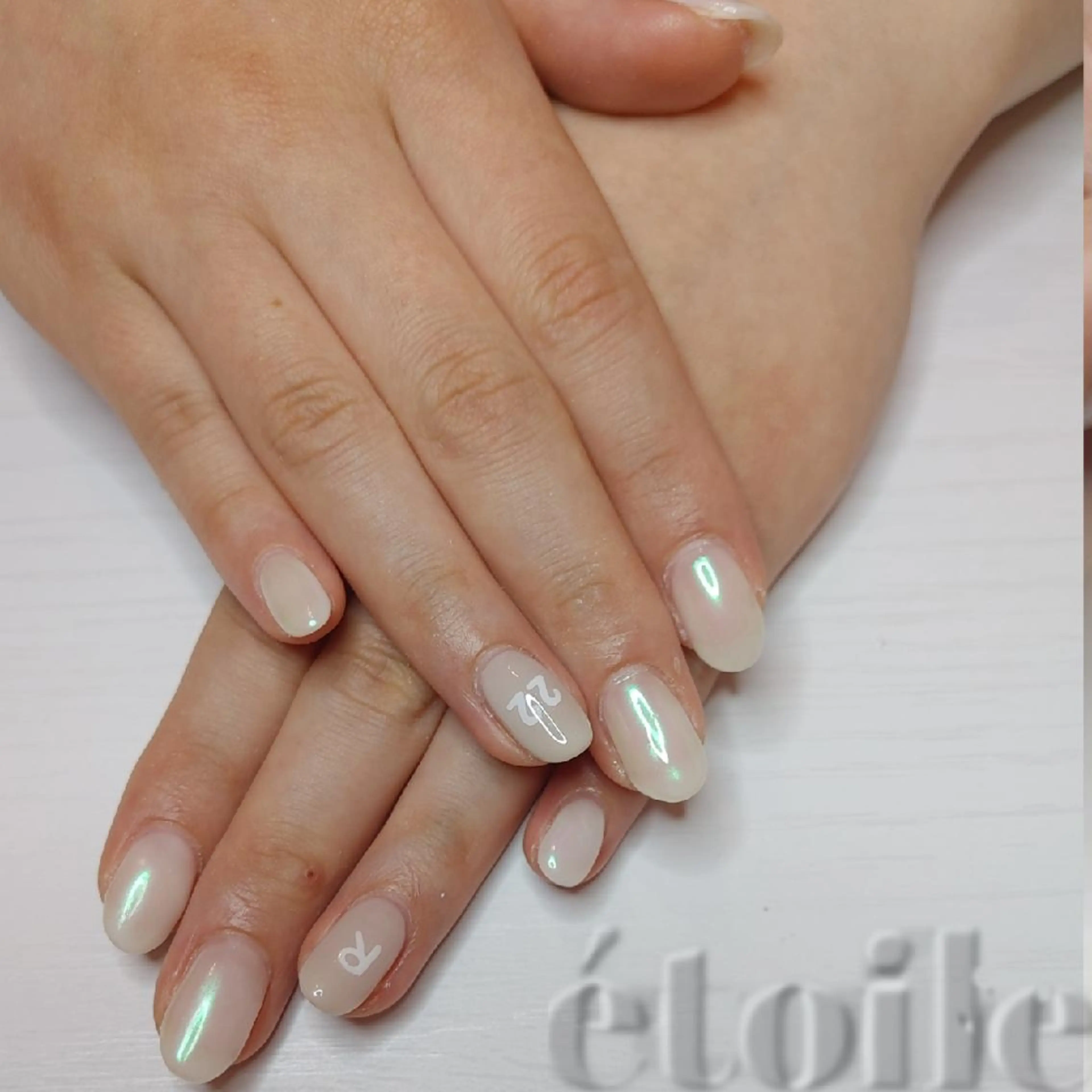 ネイル étoile(エトワール)所属・山田 可愛のネイルデザイン