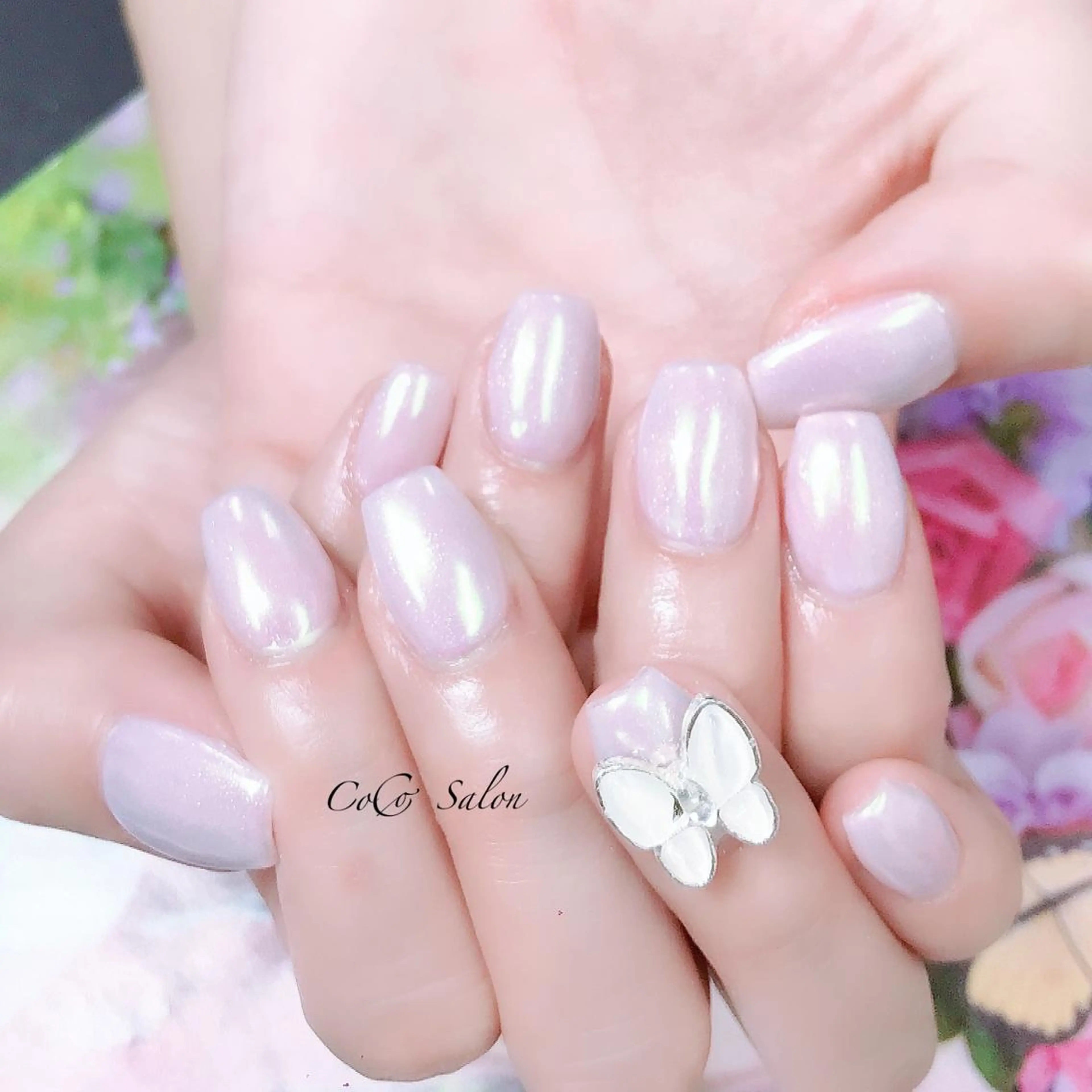 ネイル オーロラネイル キラキラネイル ミラーネイル ワンカラーネイル CoCoSalon ネイル/まつ毛予約のネイルデザイン