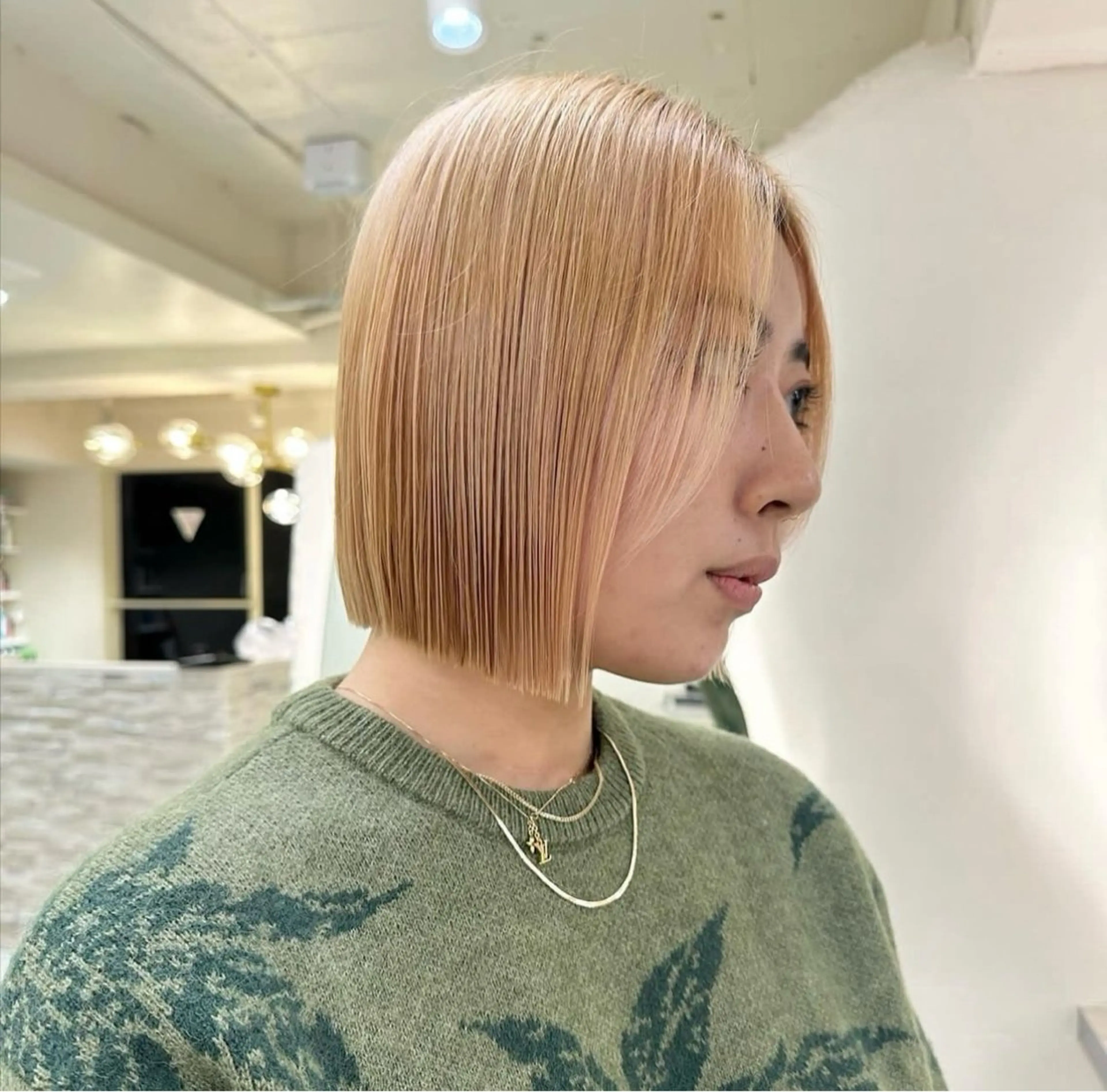 ショート センターパート /ニュアンスパーマのヘアスタイル