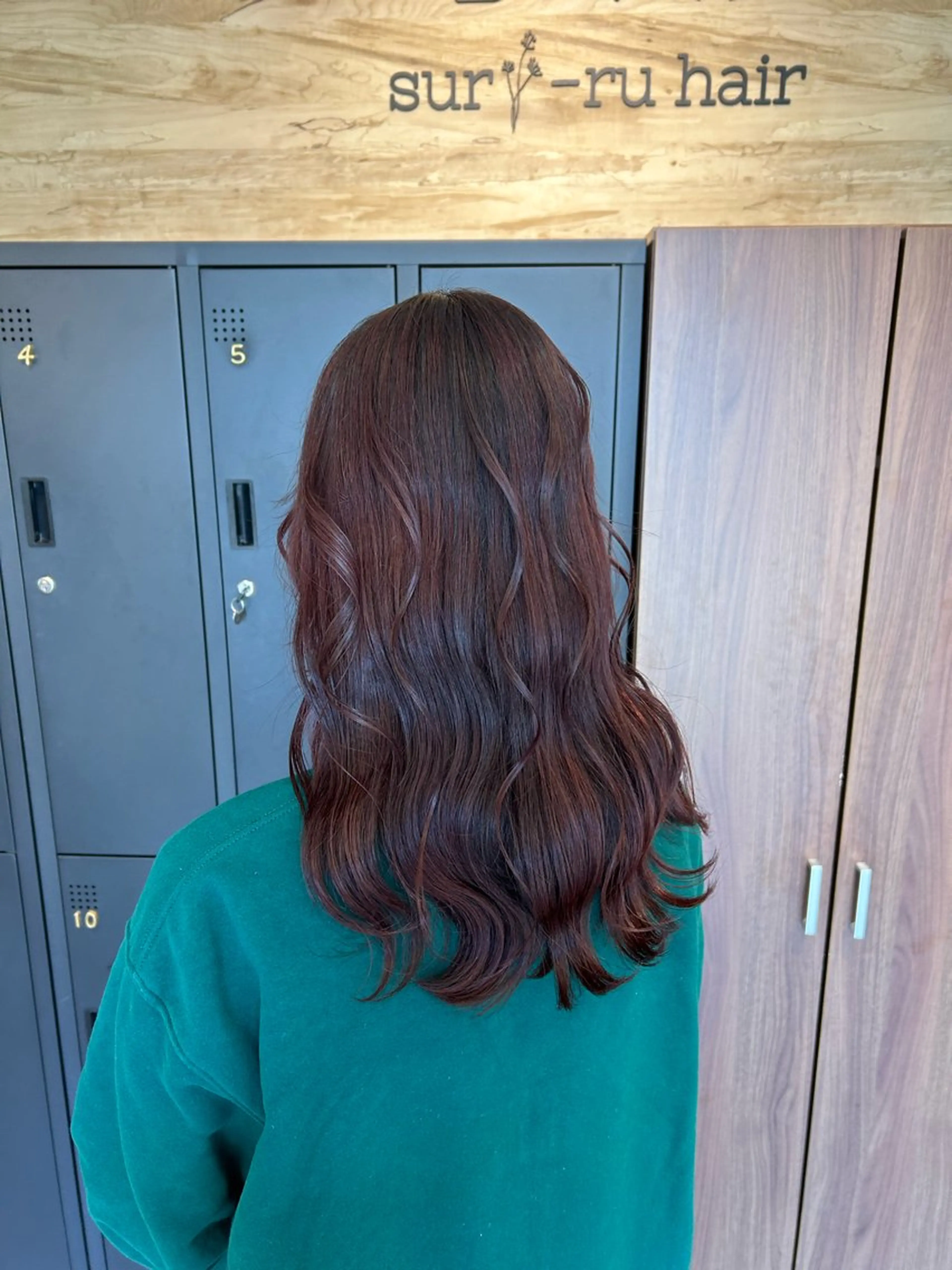 ロング カラー suri-ru hair【スリールヘアー】所属・FURUSAWA AOIのヘアスタイル