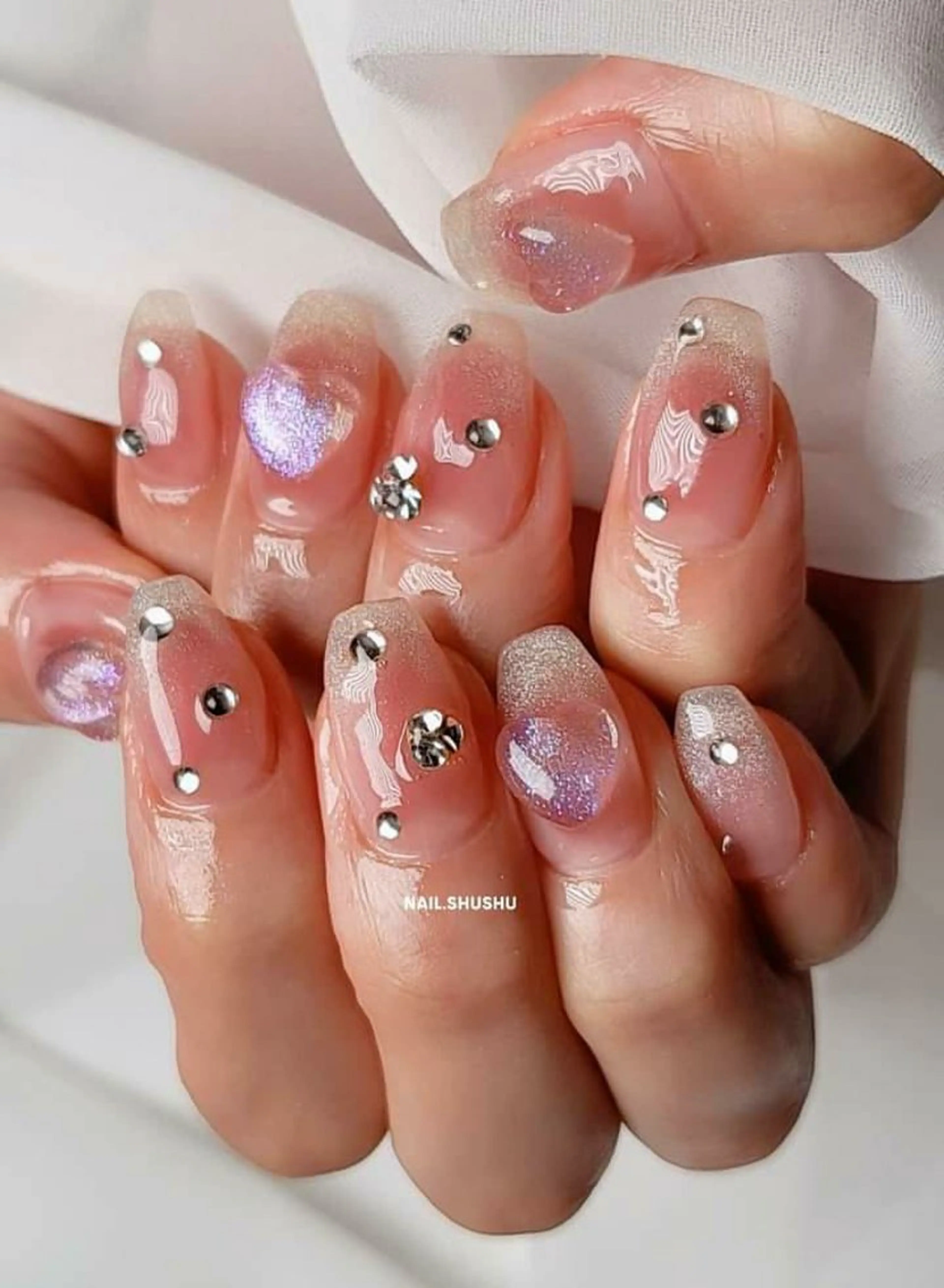 ネイル 持ち込み ニュアンスネイル ワンカラーネイル シンプルネイル 夏ネイル 3dパーツ/流行り 👧shushu❤️のネイルデザイン
