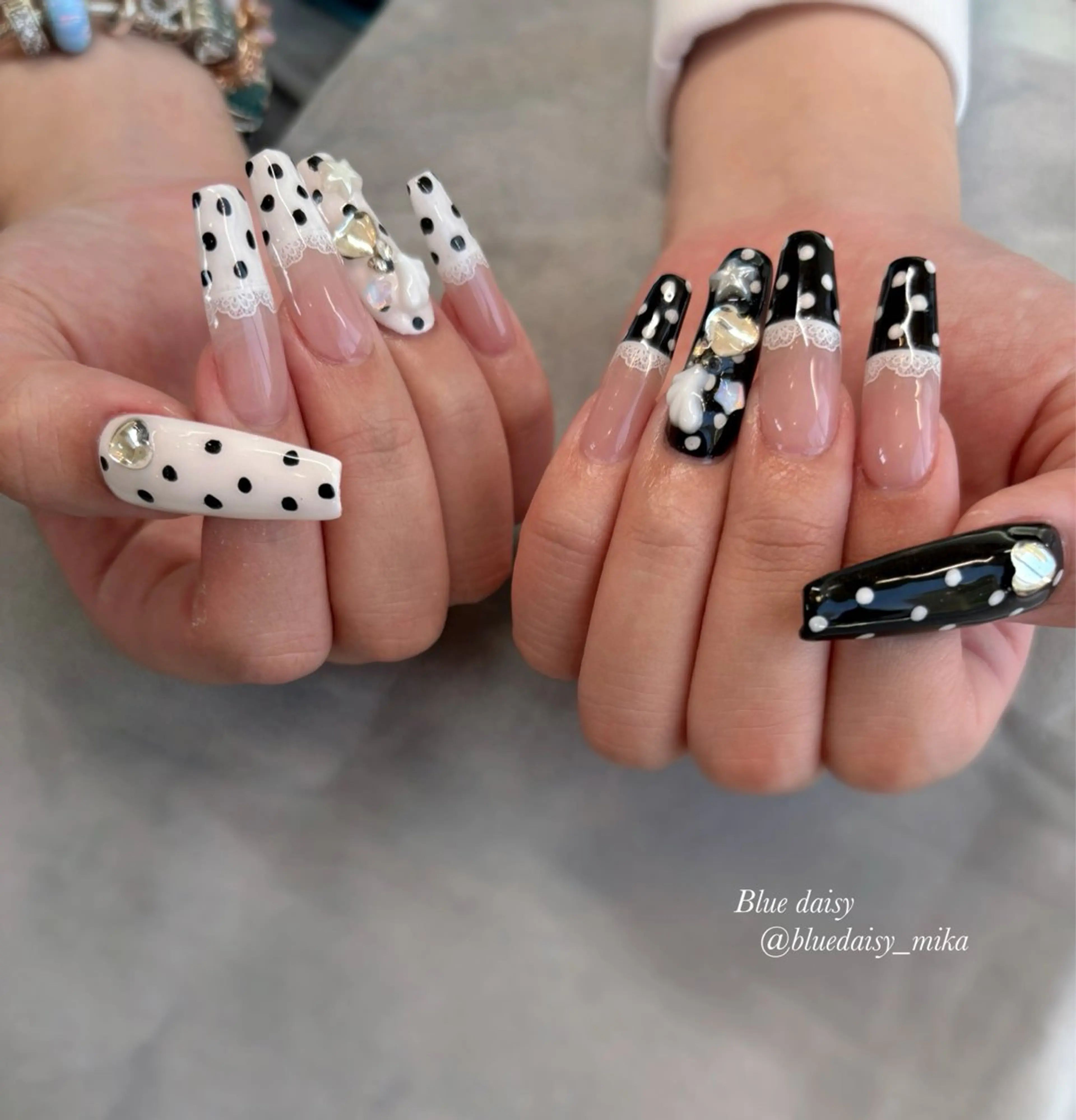 ネイル ドット レース ハンドネイル Blue　daisy　栄本店 【ブルーデイジー】所属・Blue daisy 栄本店のネイルデザイン