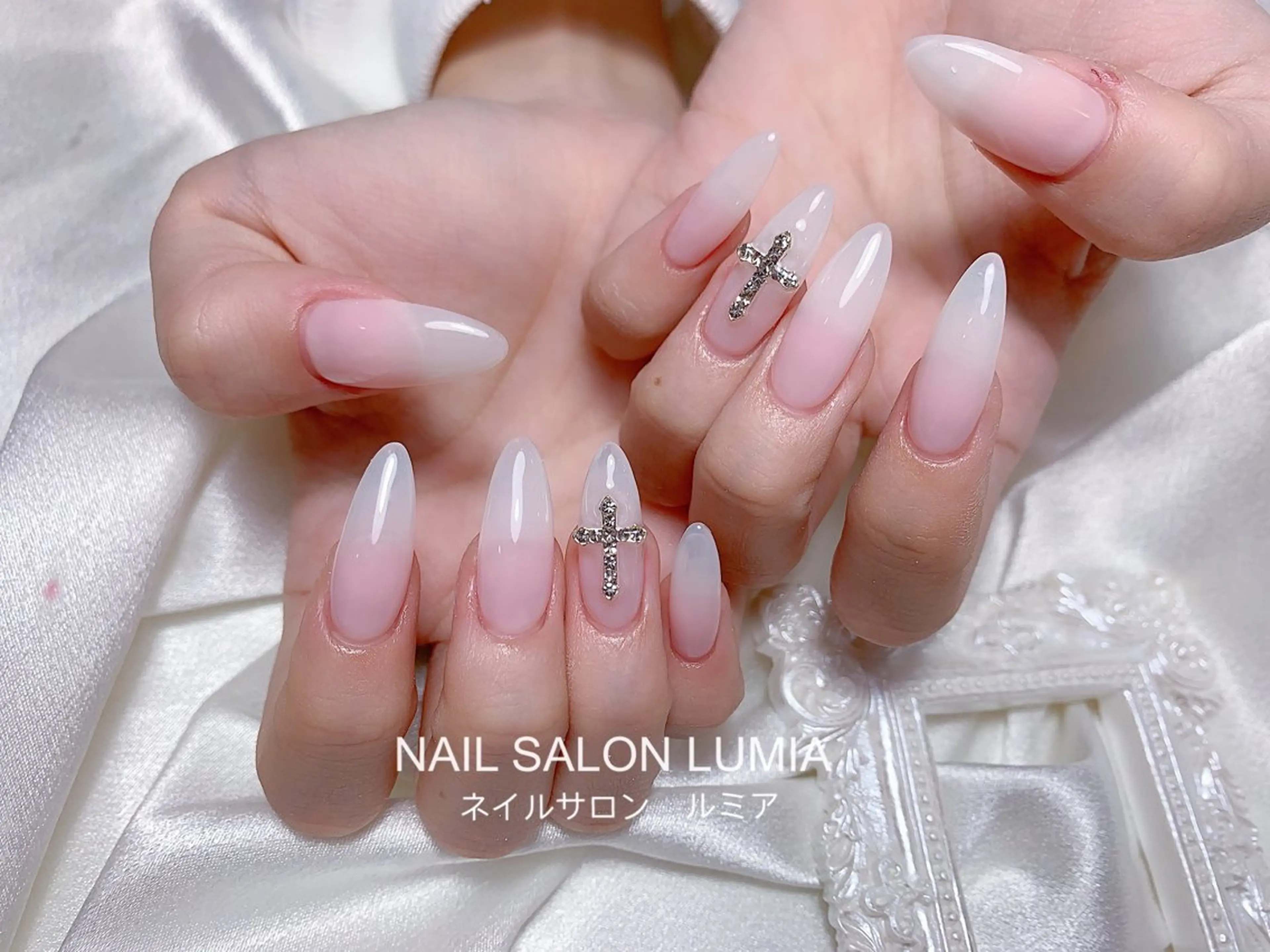 ネイル ハンドネイル ネイルサロン ルミア Lumia 店長のネイルデザイン