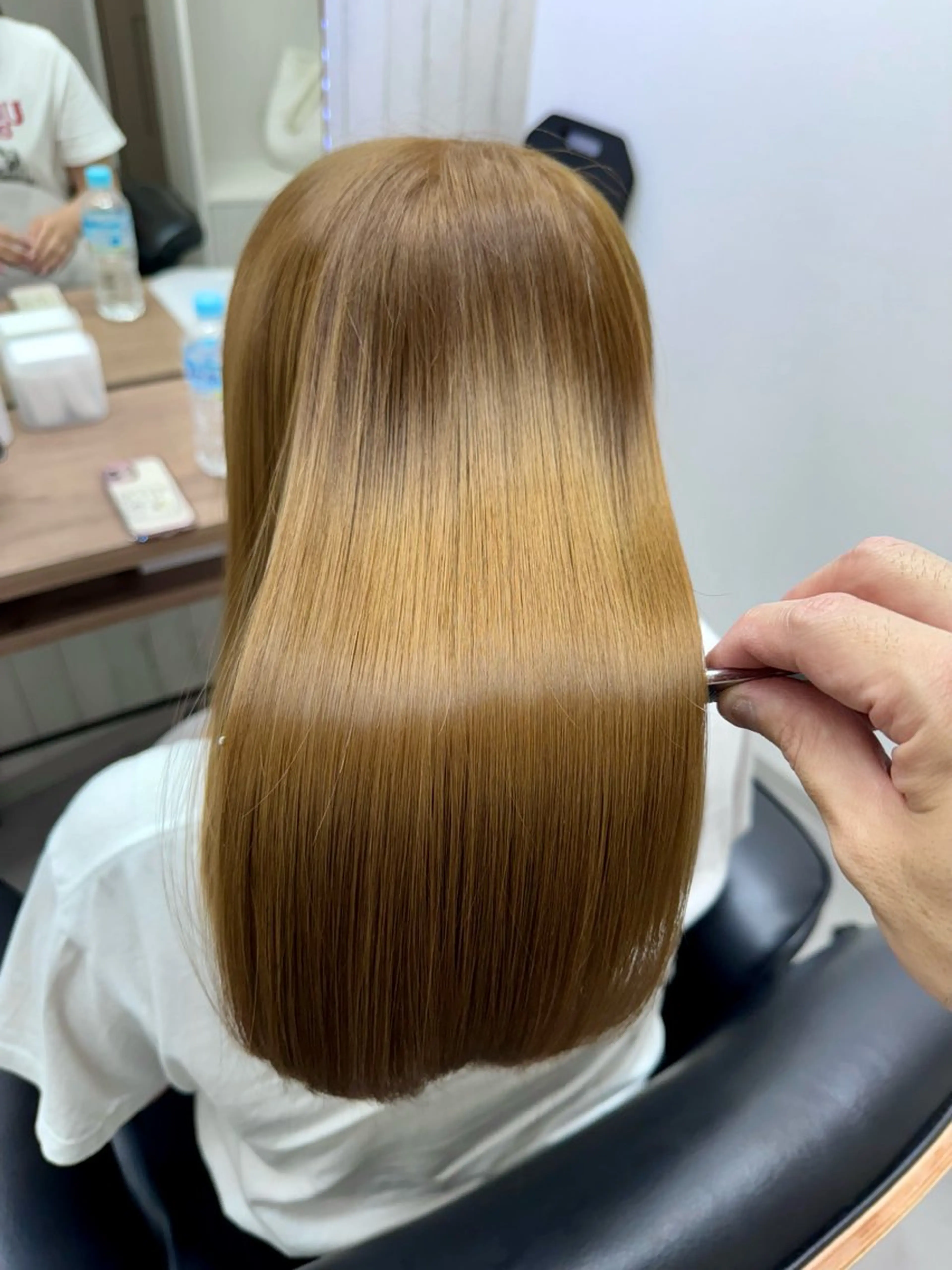セミロング カラー アディクシーカラー イルミナカラー クオルシアカラー 髪質改善 韓国風ヘア The Apartment of Solon 船橋 2nd所属・高橋潤⚜️縮毛矯正 /NEO髪質改善のヘアスタイル