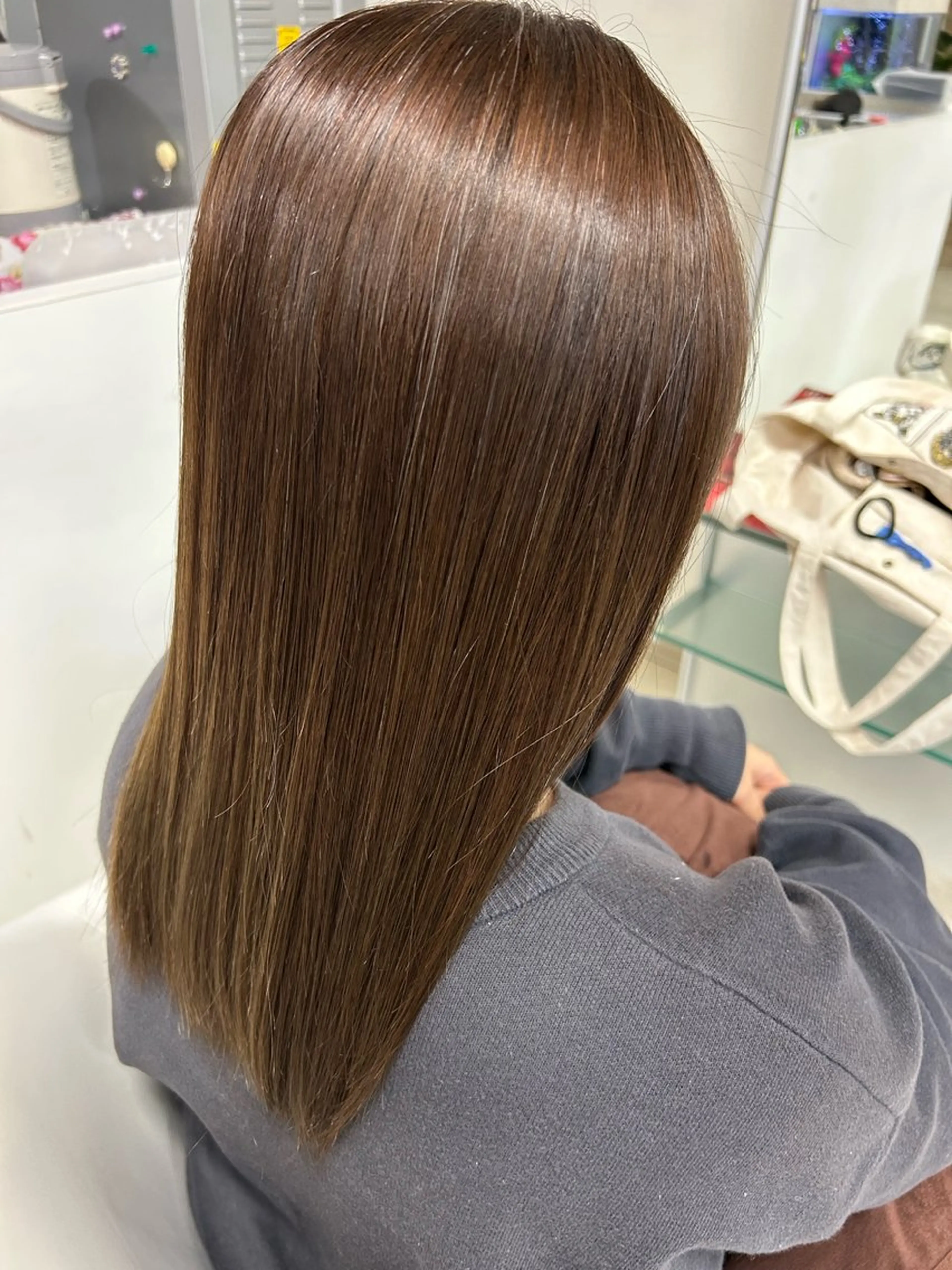 カラー アッシュ アッシュブラウン ブラウンカラー 透明感カラー 髪質改善 播磨 茉侑のヘアスタイル