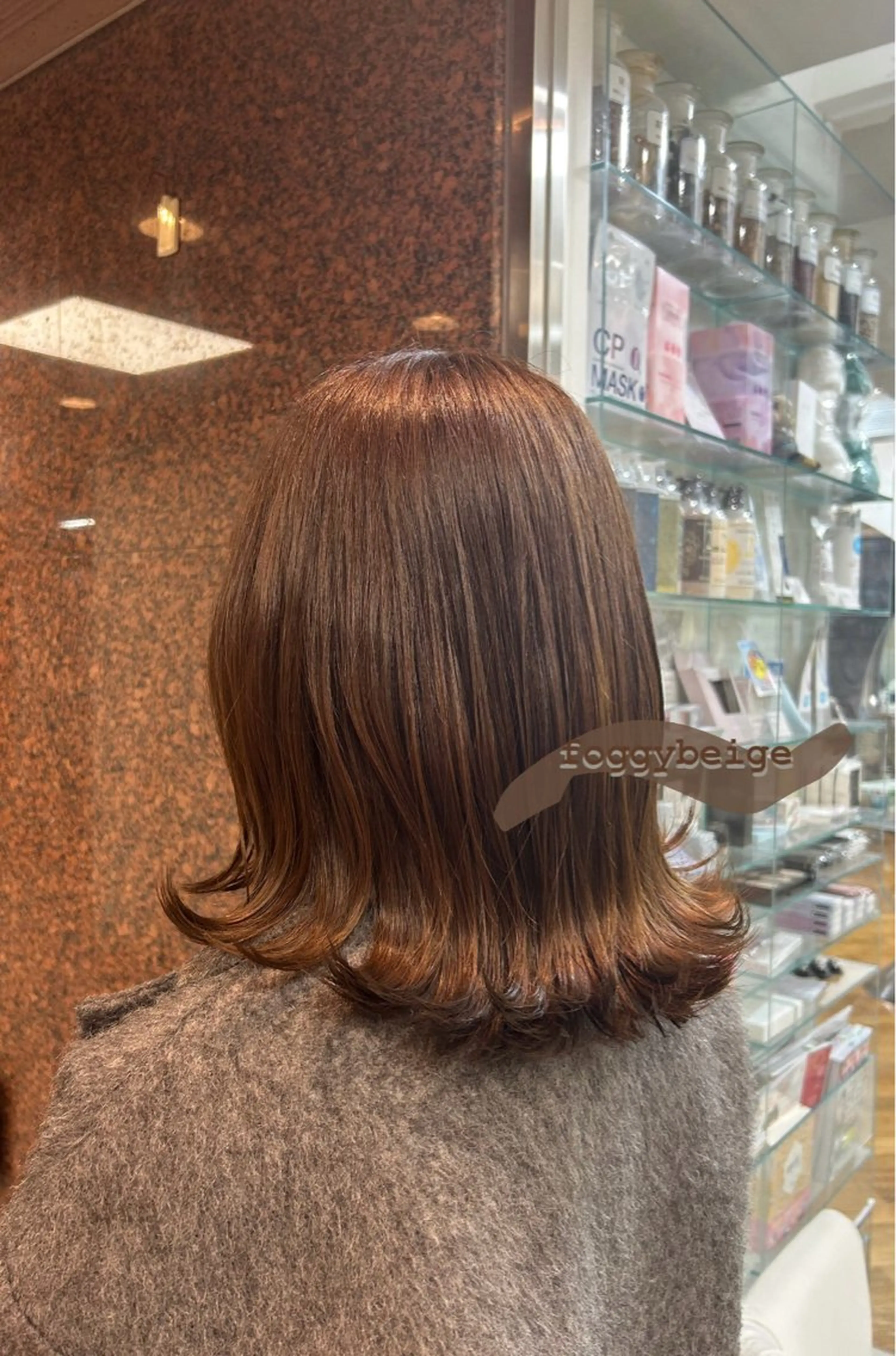 ミディアム カラー ベージュカラー ブリーチ ブリーチなしカラー ヘアカラー ありむらもえ/ 透明感カラーのヘアスタイル