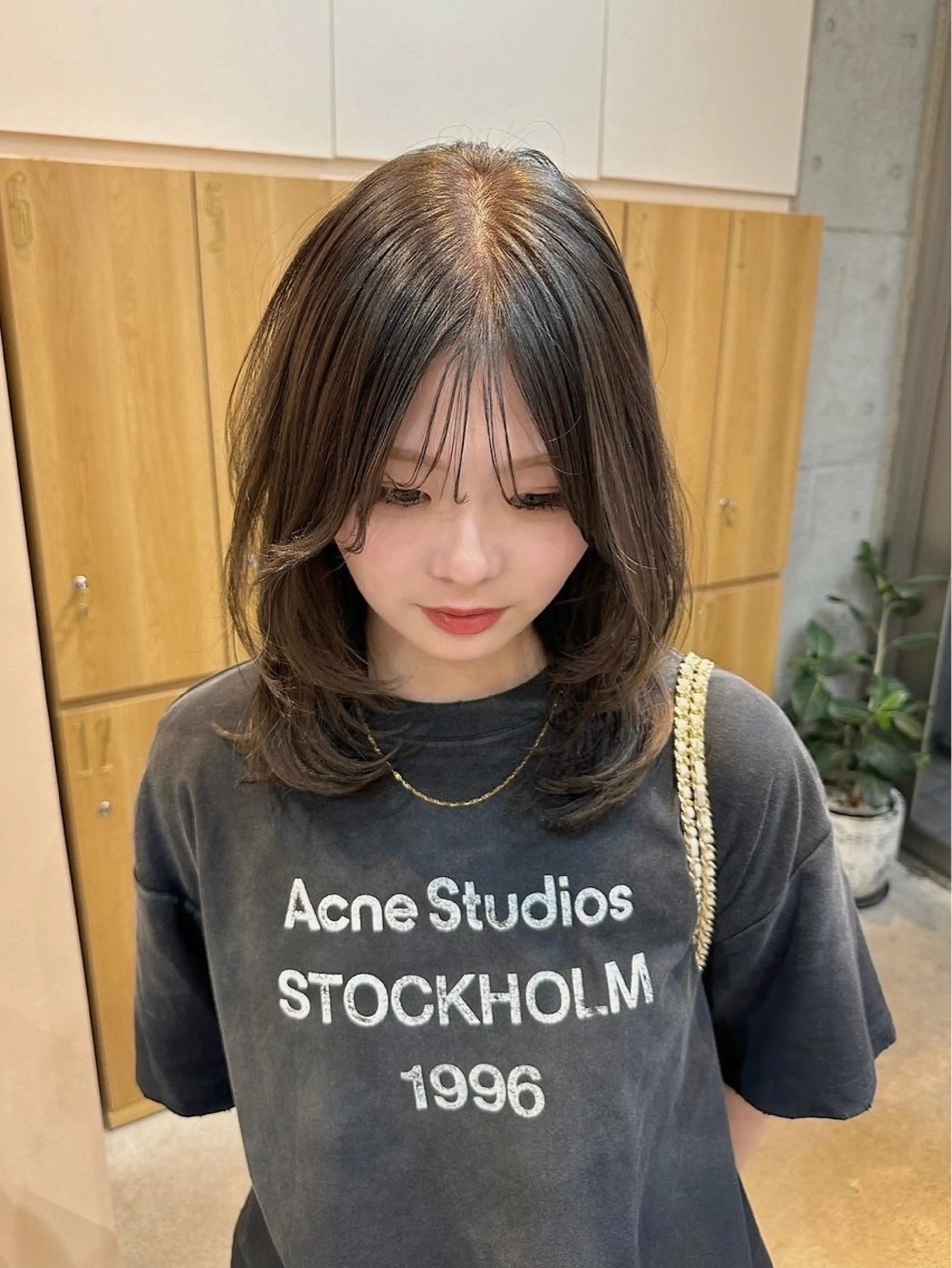 ミディアム カット ヘアカラー トリートメント 顔まわりカット/艶髪 カラー✨けいとのヘアスタイル