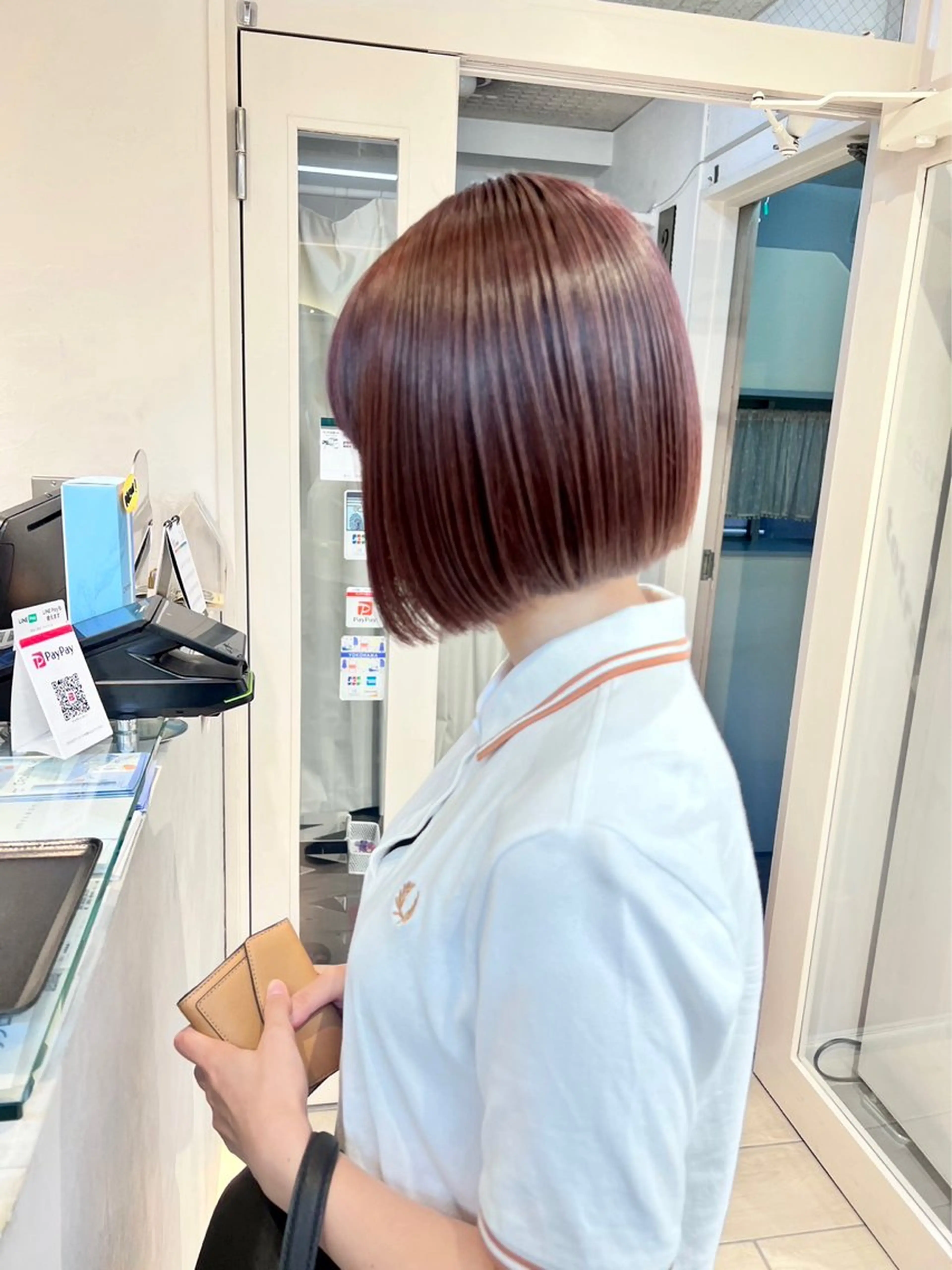 ショート センターパート /ニュアンスパーマのヘアスタイル