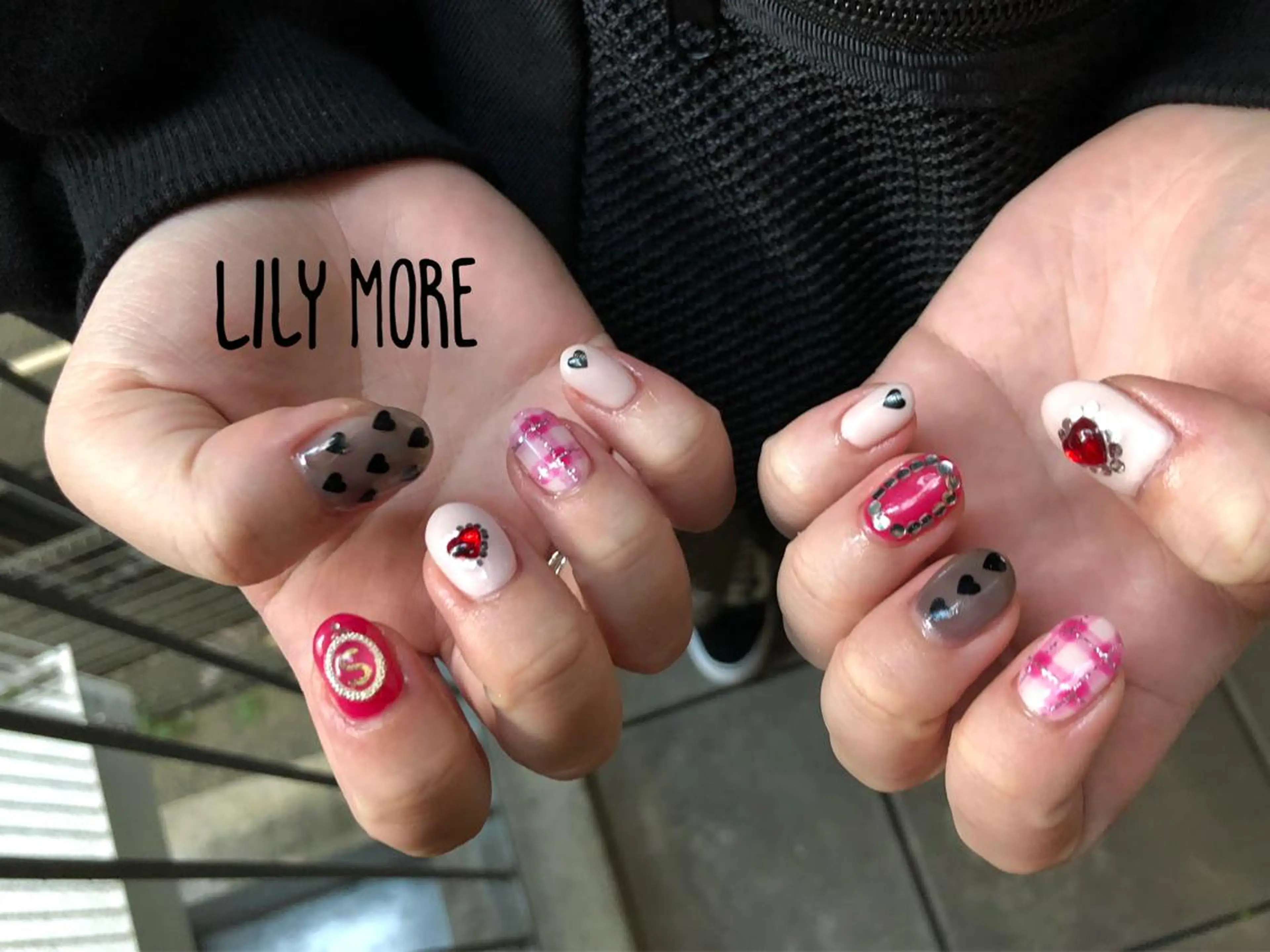 ネイル ハート Lily closetのネイルデザイン