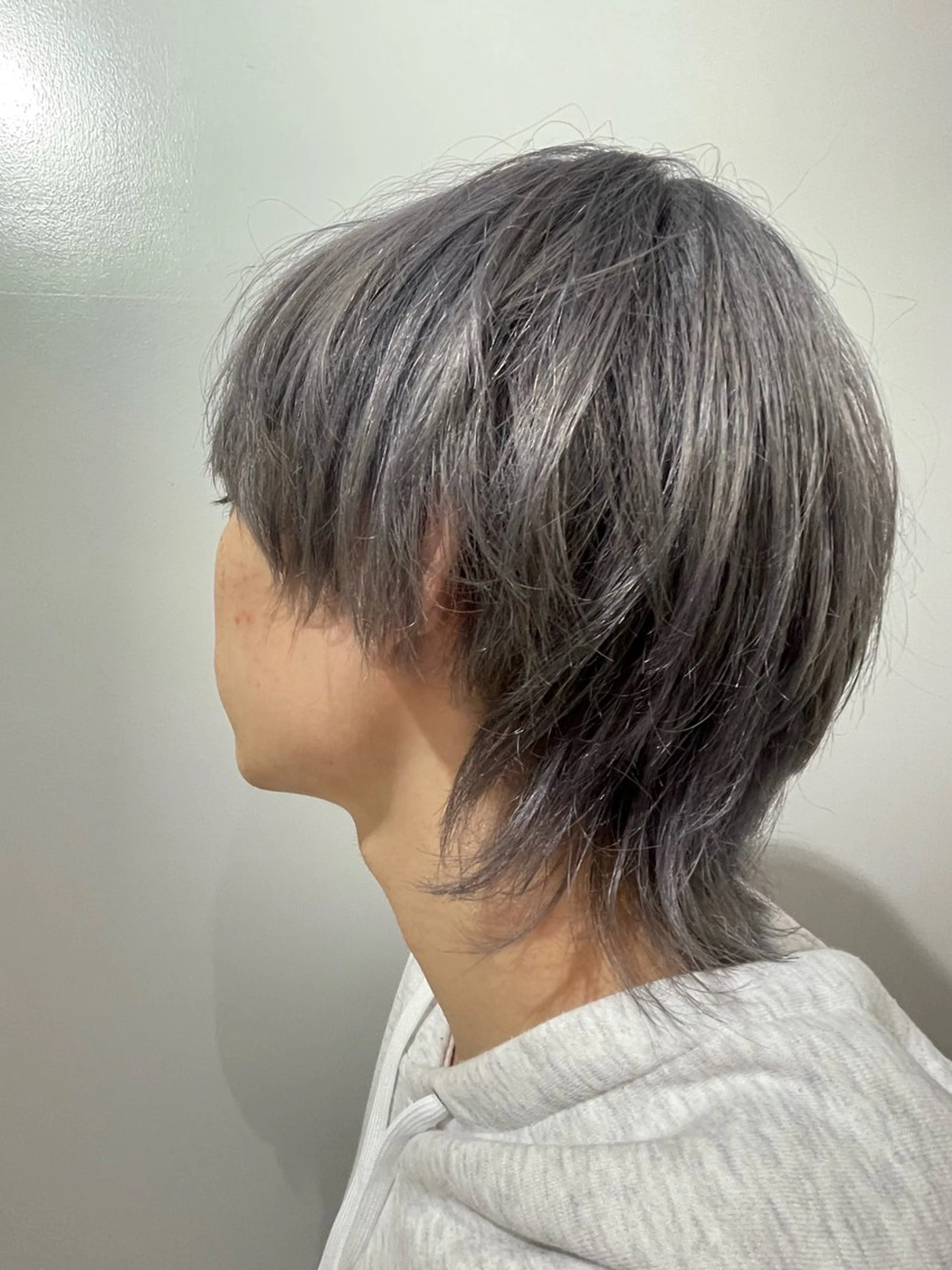 ショート ウルフカット カット ショート 嶋津祥希のヘアスタイル