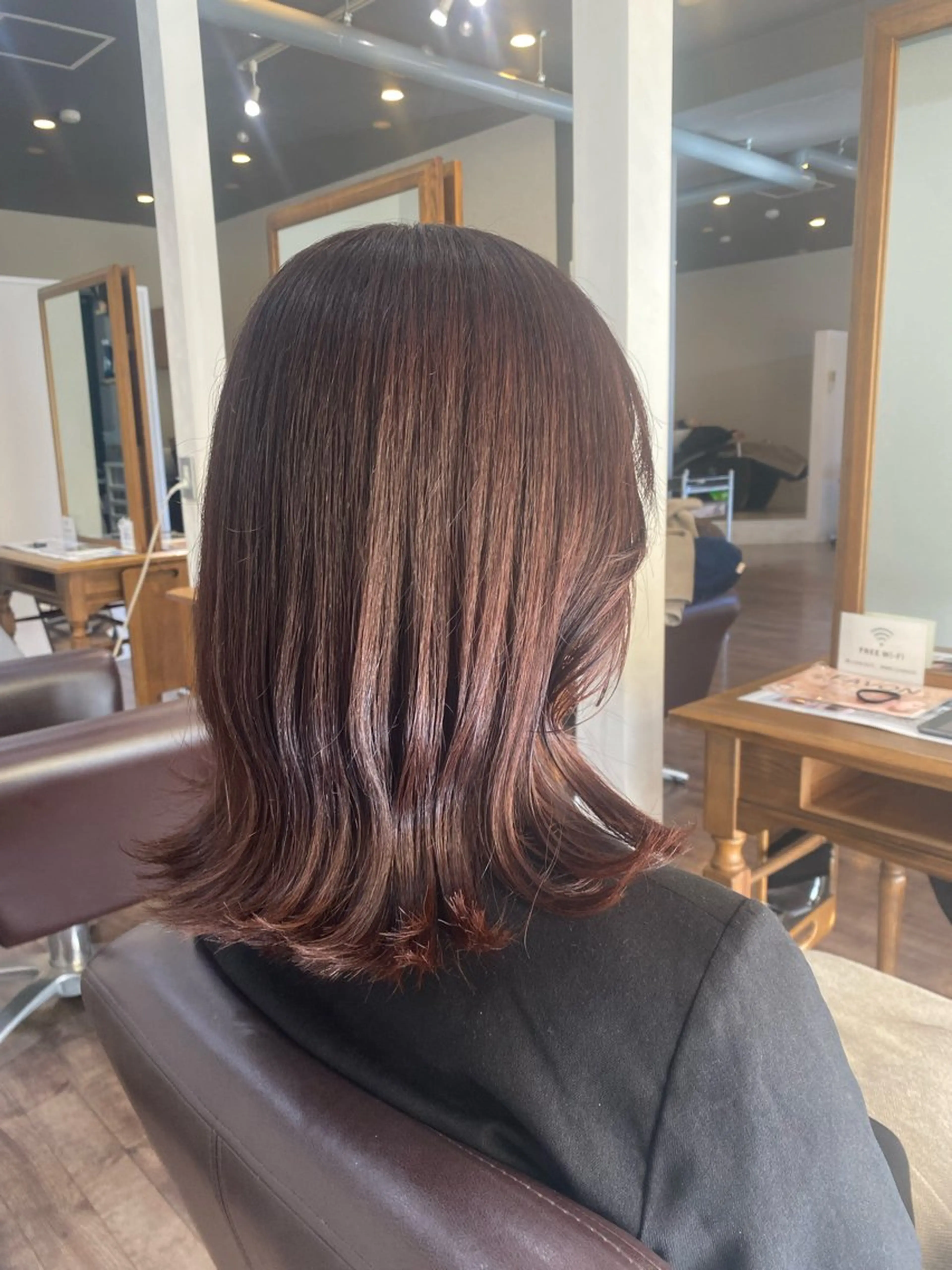 ミディアム カラー カット ヘアカラー 美容室Limb所属・髪質改善/縮毛/小林 水葵のヘアスタイル