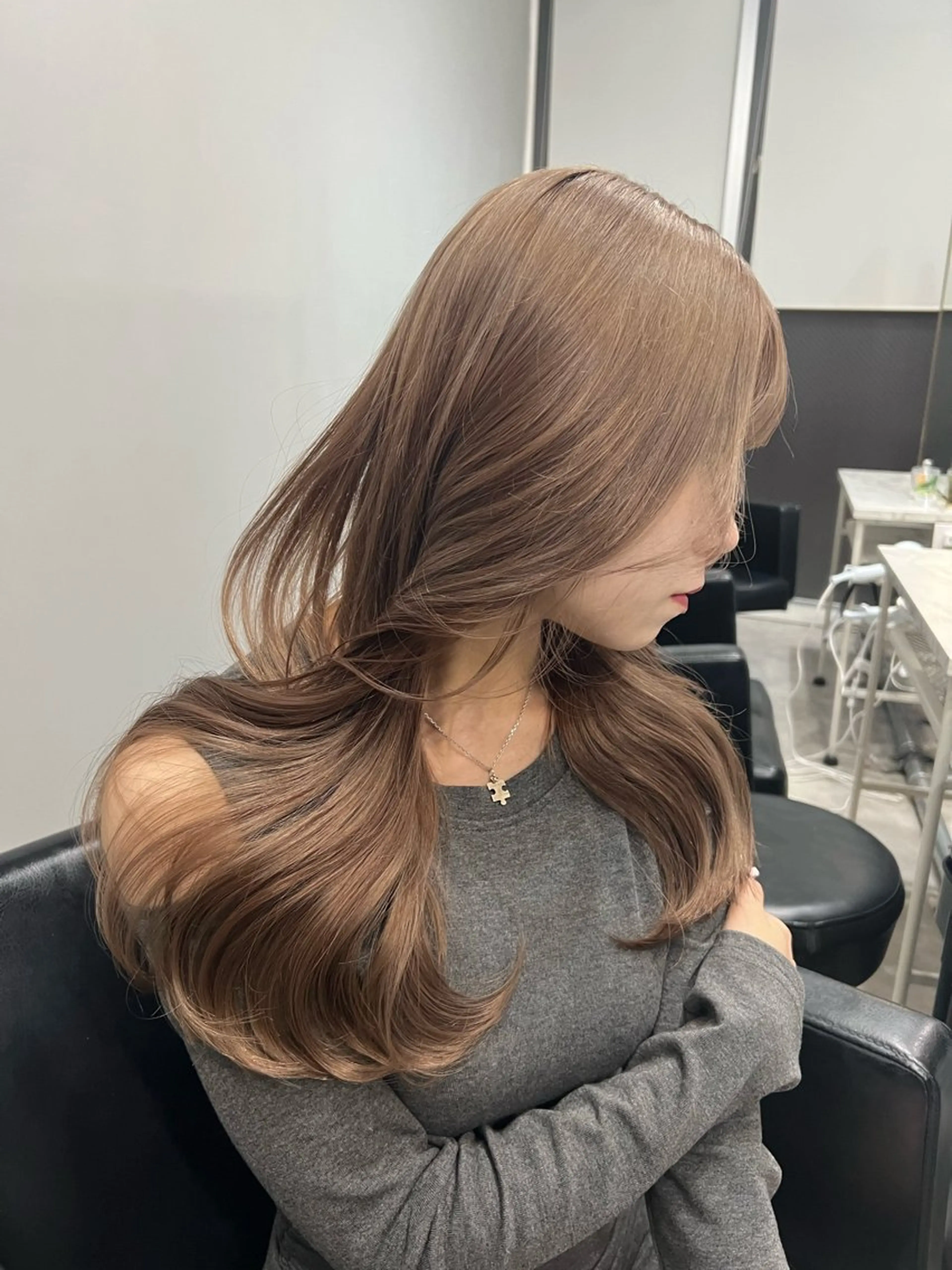 ロング カラー ヘアカラー トリートメント ヘアセット 🪞上品で可愛い韓国 ヘア🪞Rikutoのヘアスタイル