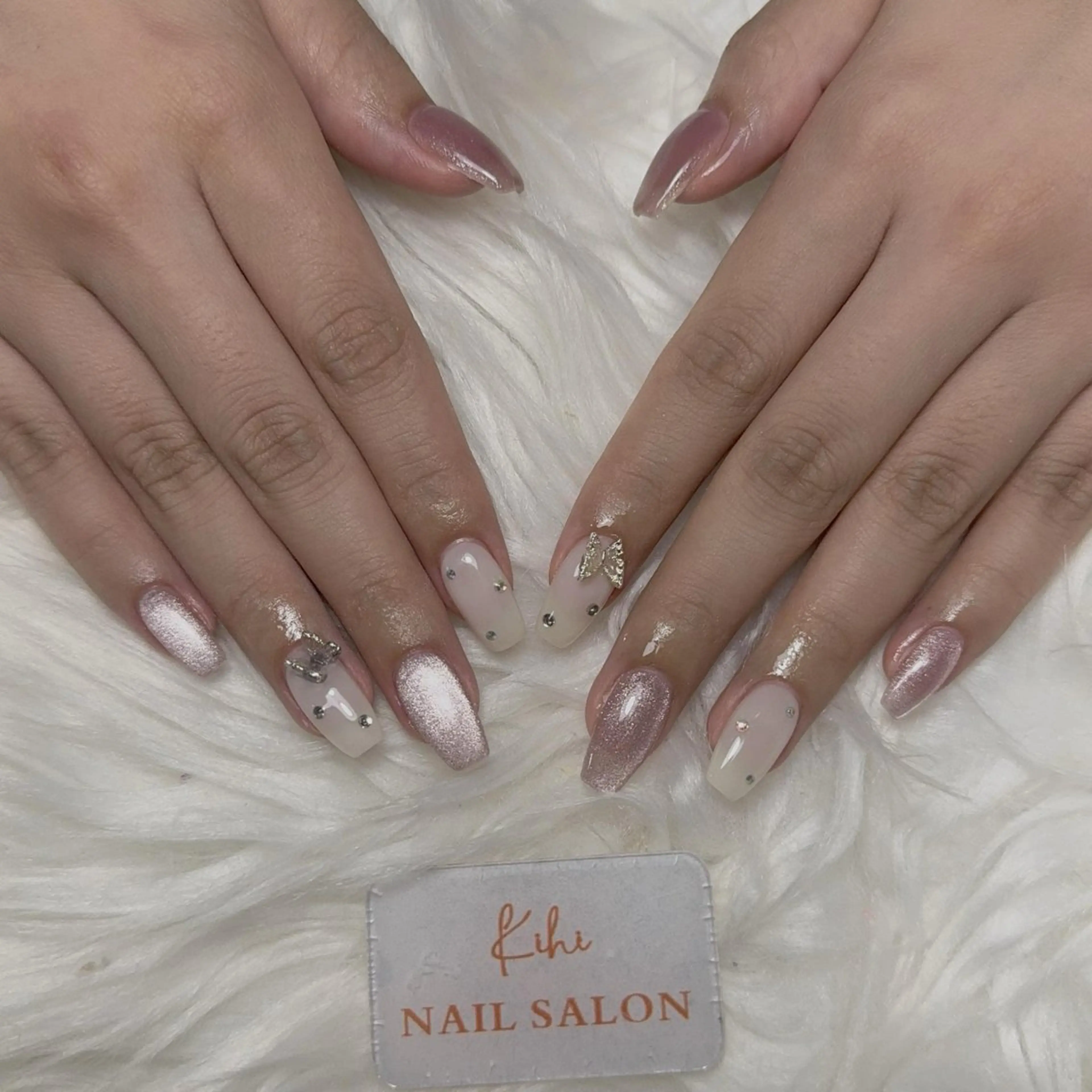 ネイル アートネイル フレンチネイル ジェルネイル グラデーション 韓国ネイル ハンドネイル 💕鈴木ユリ パラジェル/オフ無料のネイルデザイン