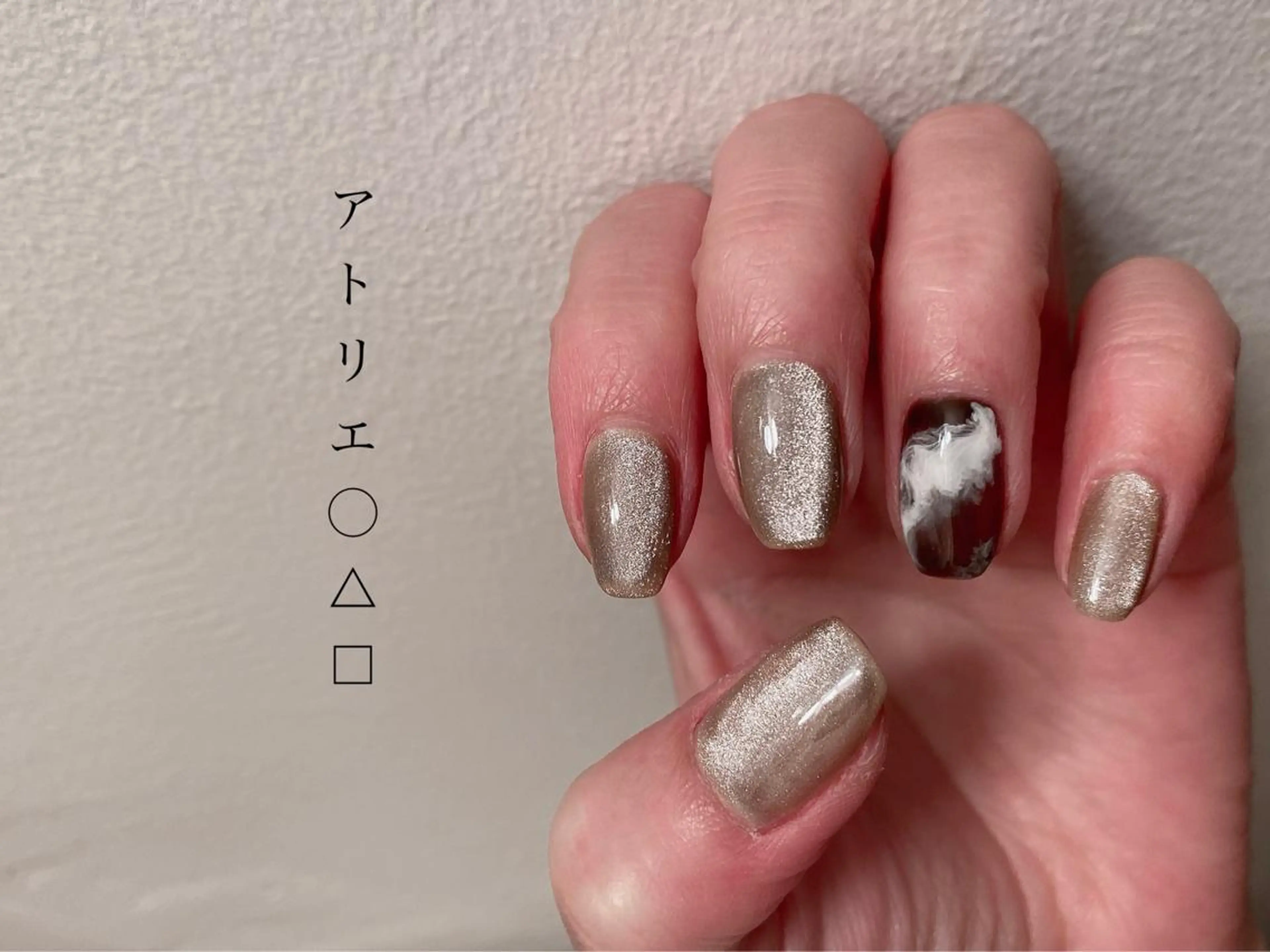 ネイル ハンドネイル アトリエ ○△□のネイルデザイン