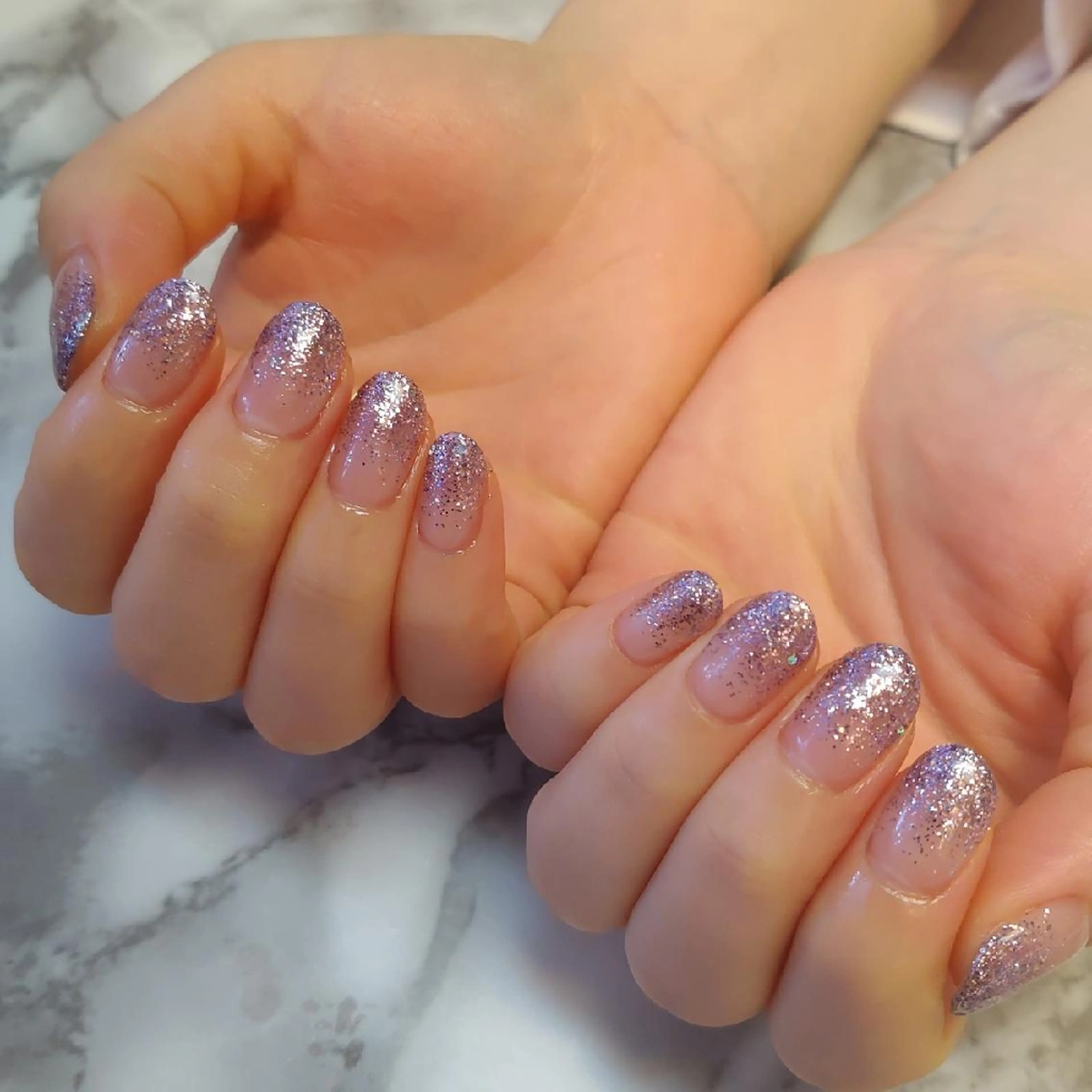 ネイル ラメ(グリッター) ラメグラデーション ジェヌインネイル 河内のネイルデザイン
