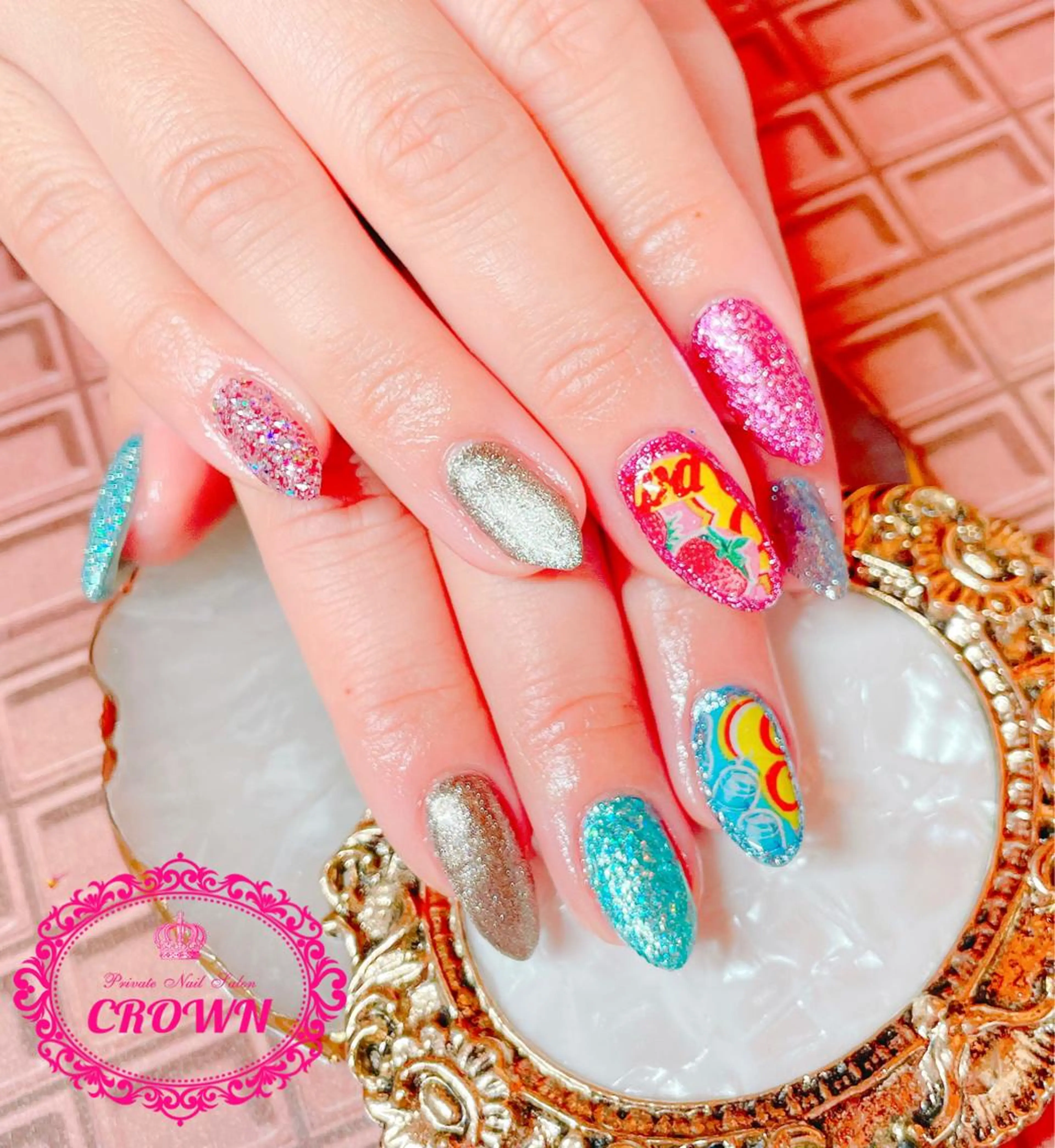 ネイル CROWN プライベートサロンのネイルデザイン
