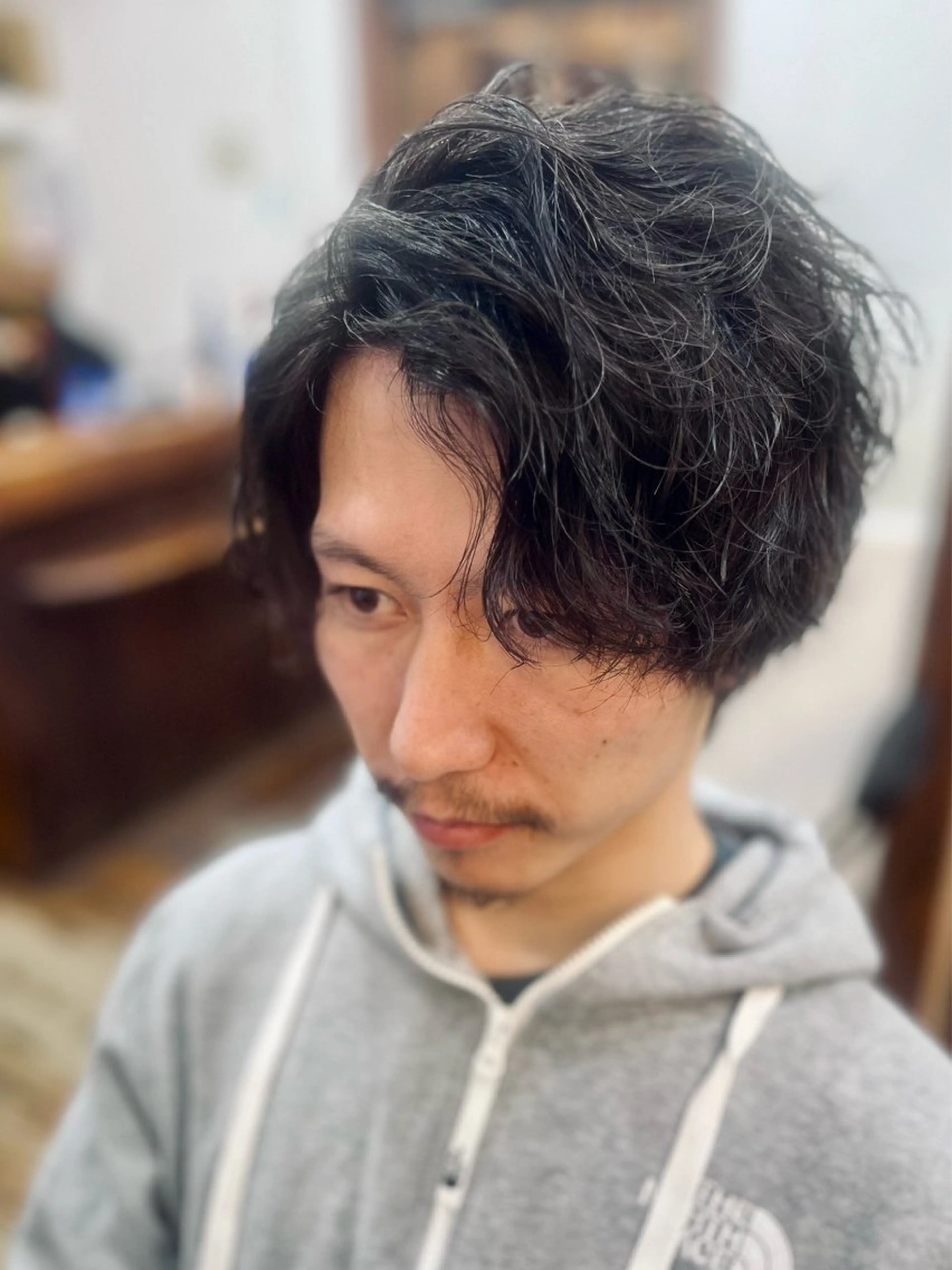 ショート パーマ メンズ カット パーマ ヘッドスパ AYVY Hair&Spa 北千住所属・AYVY【アイヴィ】 北千住🦋AYAKAのヘアスタイル