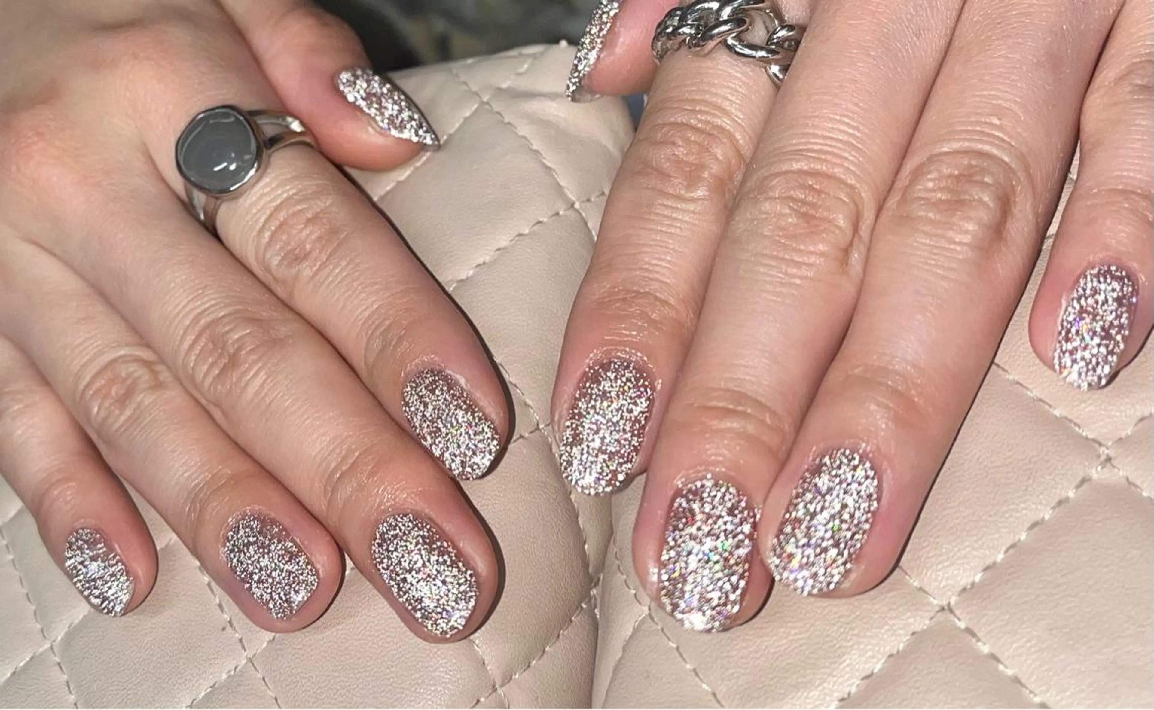 ネイル フラッシュネイル ラメ(グリッター) ハンドネイル goldgleams ちなのネイルデザイン