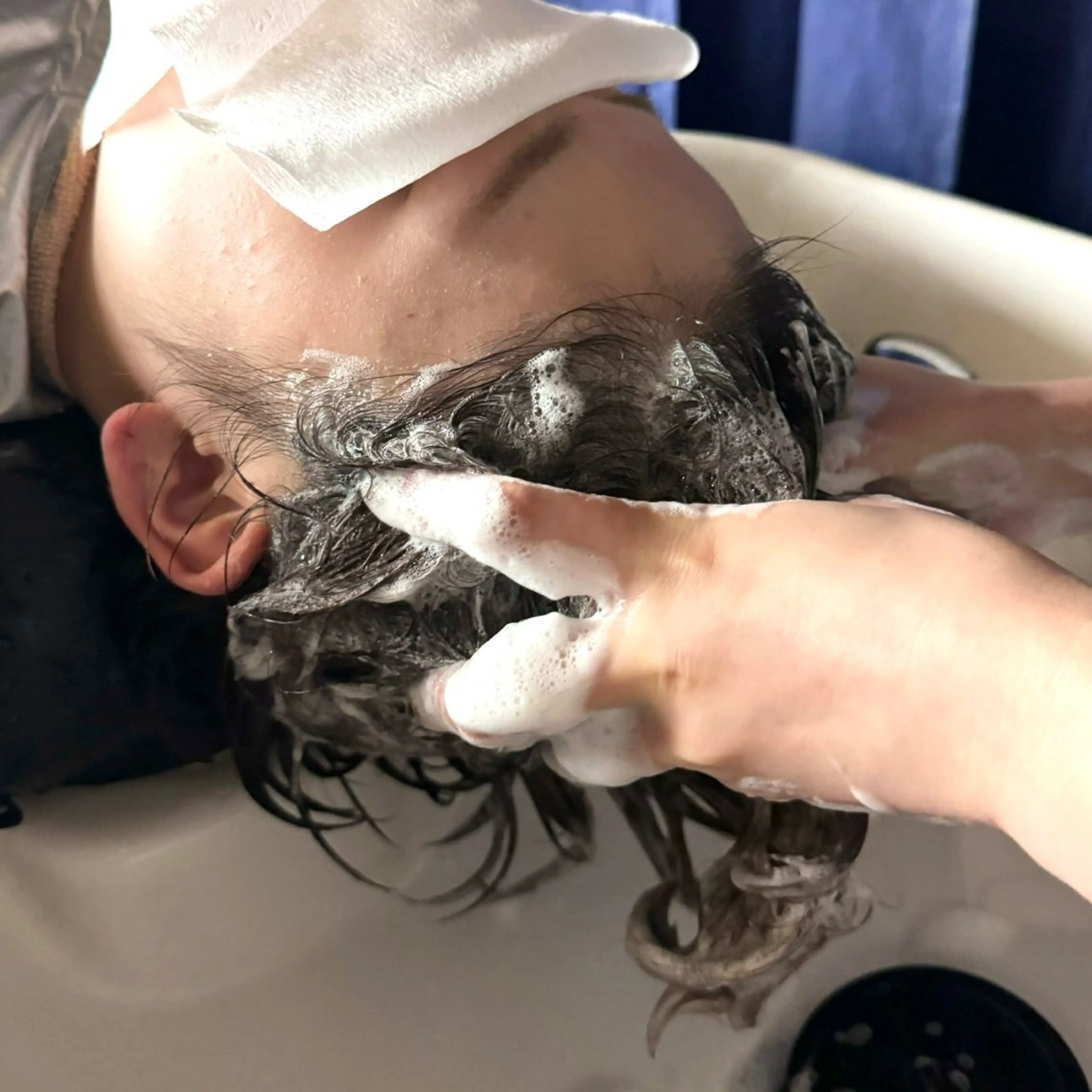 ミディアム カラー ボブ/レイヤー/ 艶髪/HANA💗のヘアスタイル