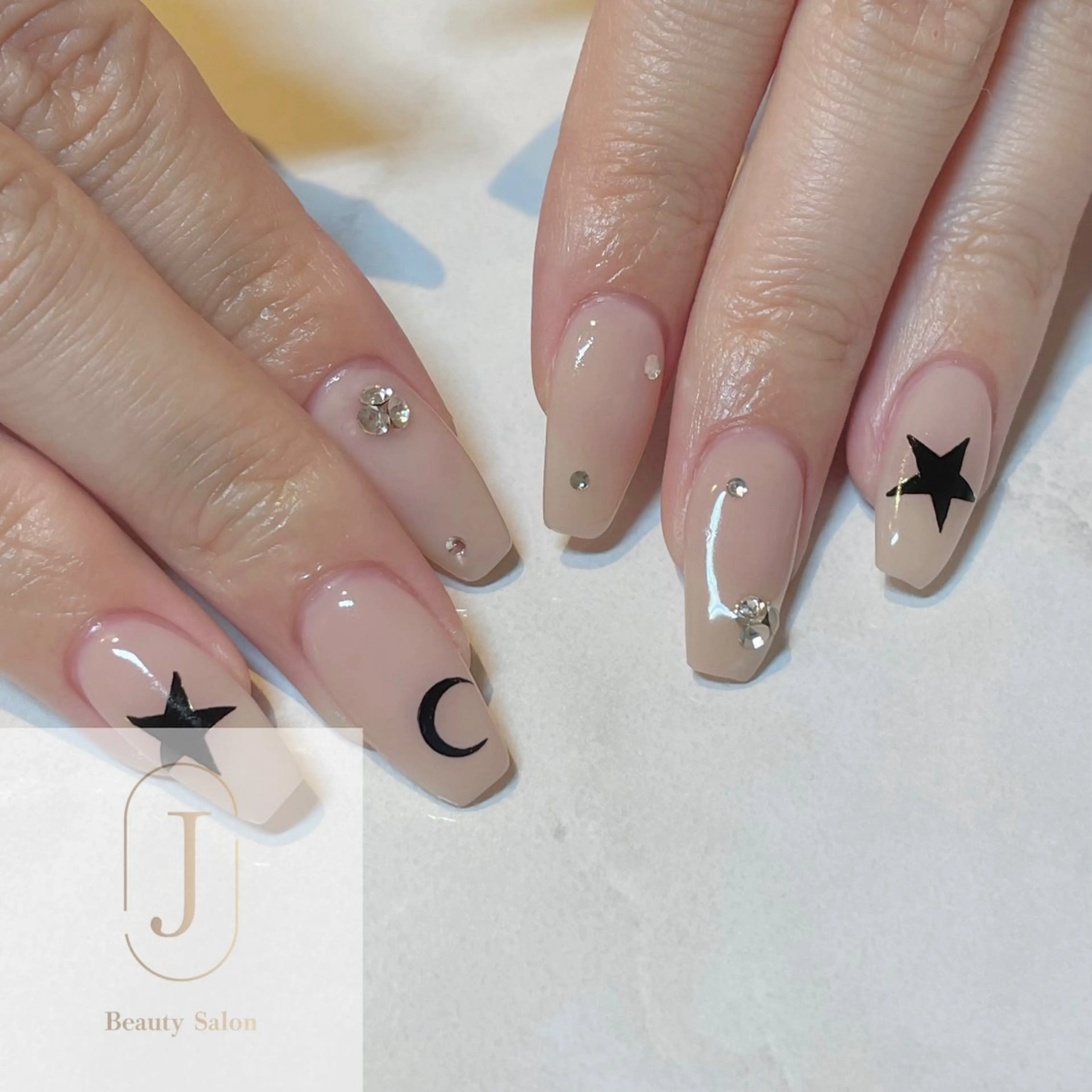 ネイル ハンドネイル Nail Salon Luna.RINAのネイルデザイン