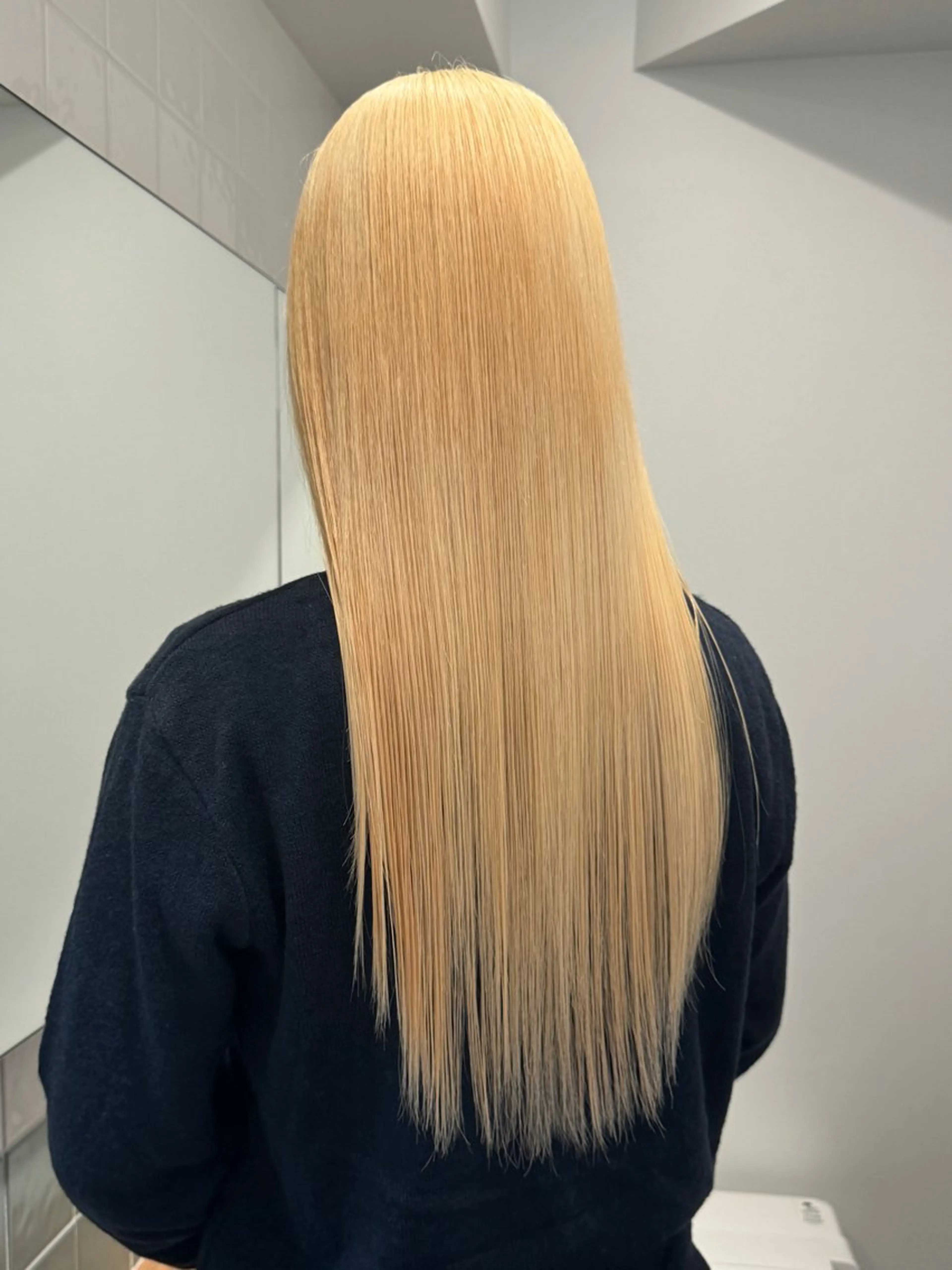 ハイブリーチ＋トリートメント¥22000 【新宿/ショート/ボブ/白髪ぼかしハイライト】の写真