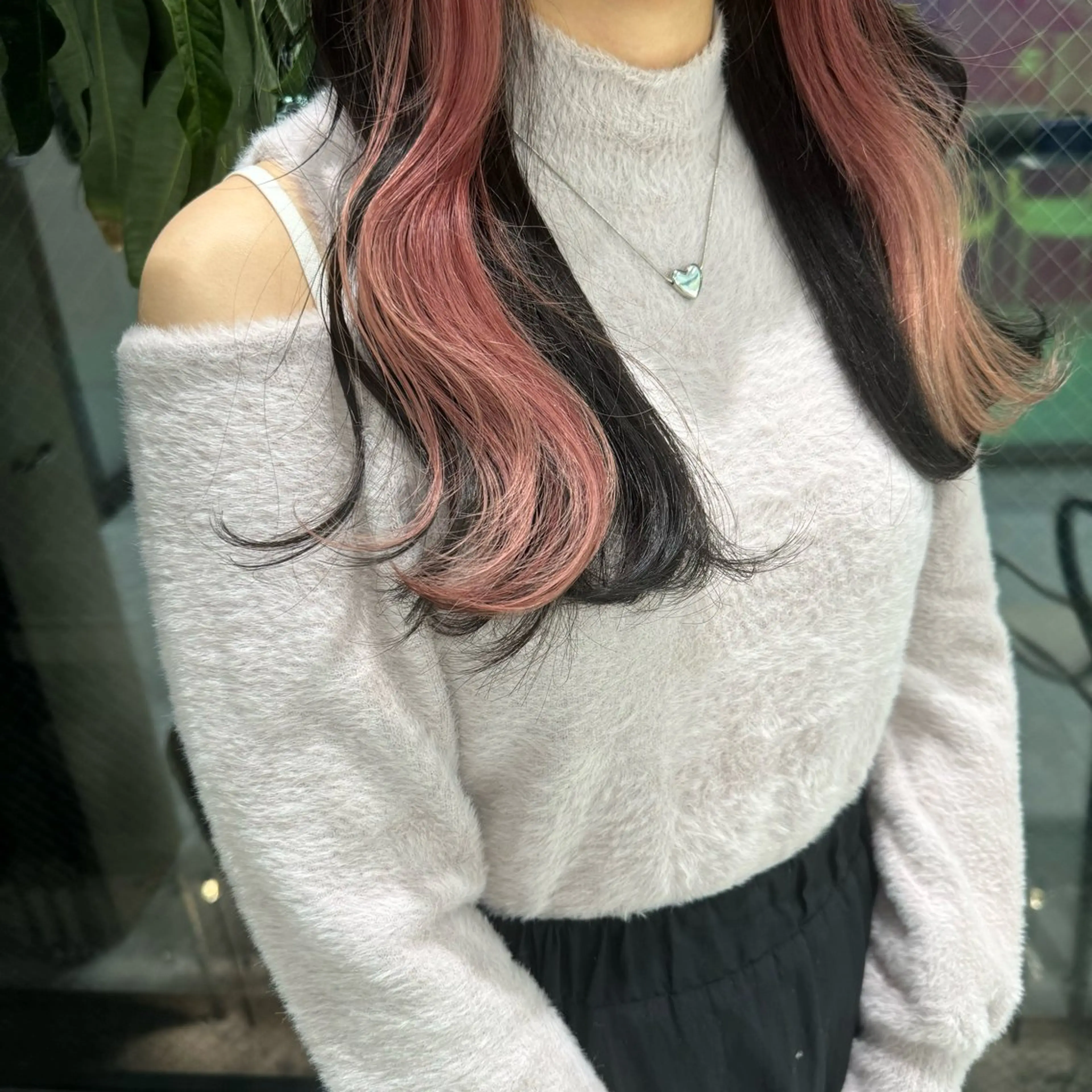 セミロング カラー ヘアカラー トリートメント ヘッドスパ ヘアセット 韓国スタイル🇰🇷 トレンドレイヤー🪡のヘアスタイル