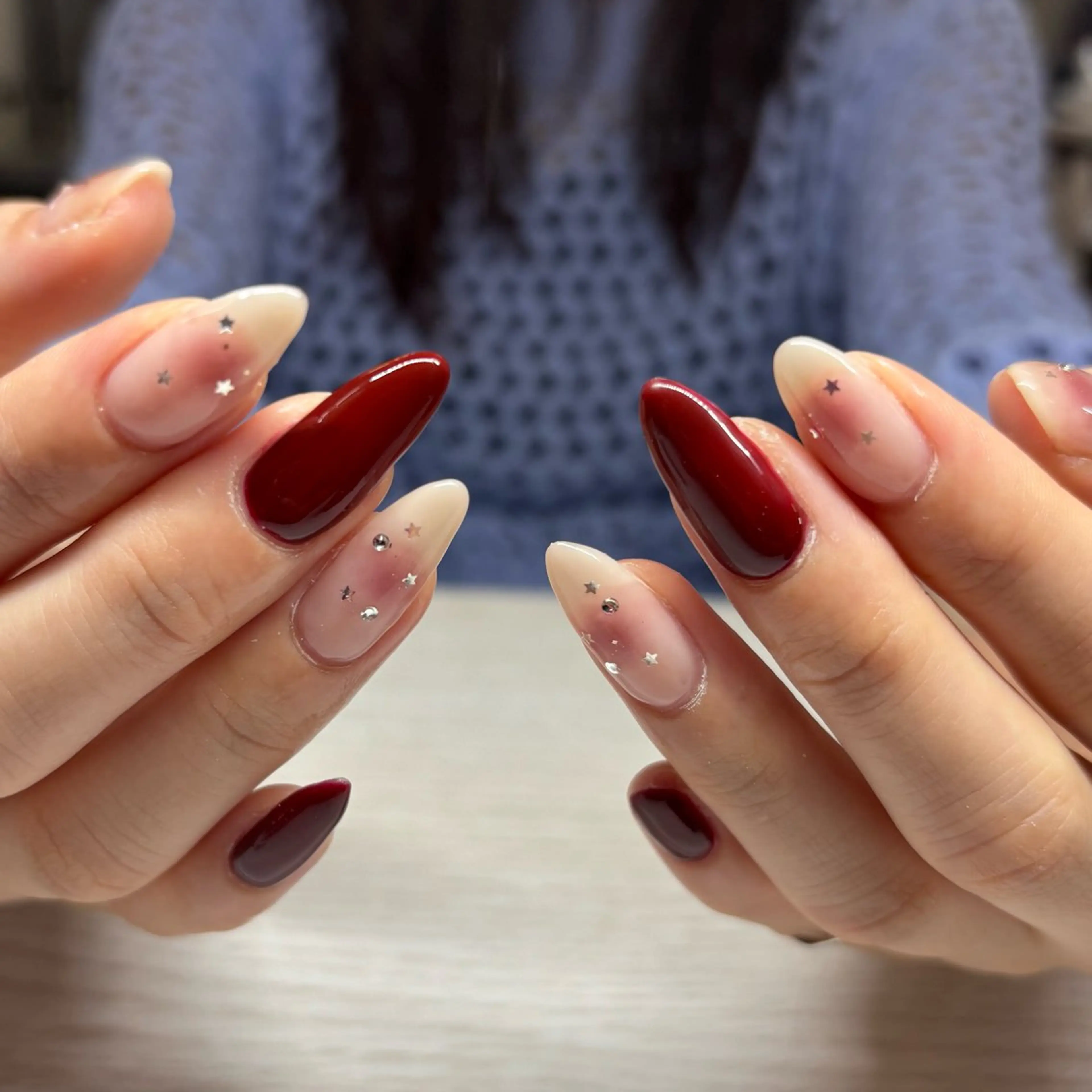 ネイル チークネイル 小林 千紘のネイルデザイン