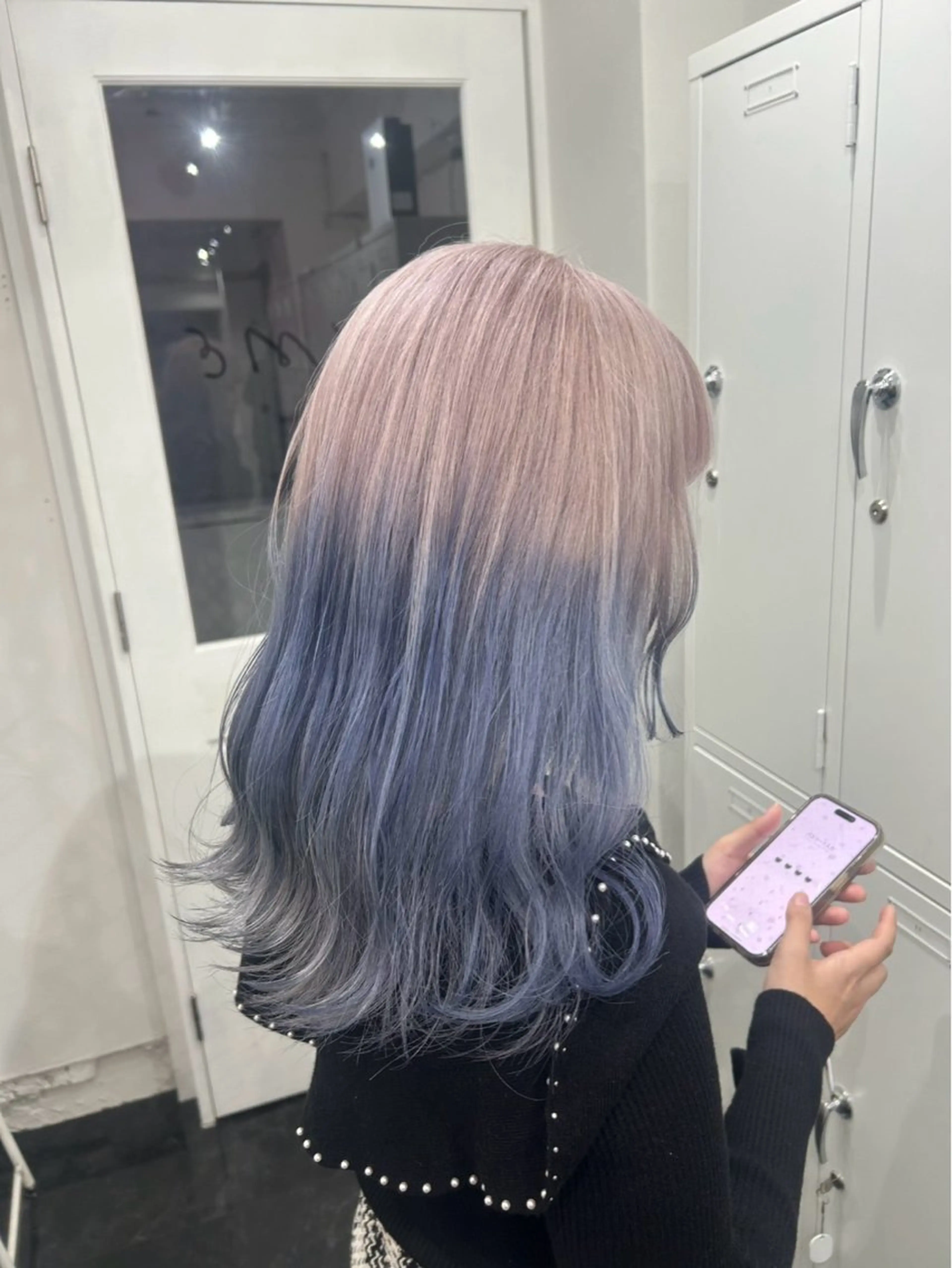 セミロング 抜け感/ワンカラー/ 明大前/桑田のヘアスタイル