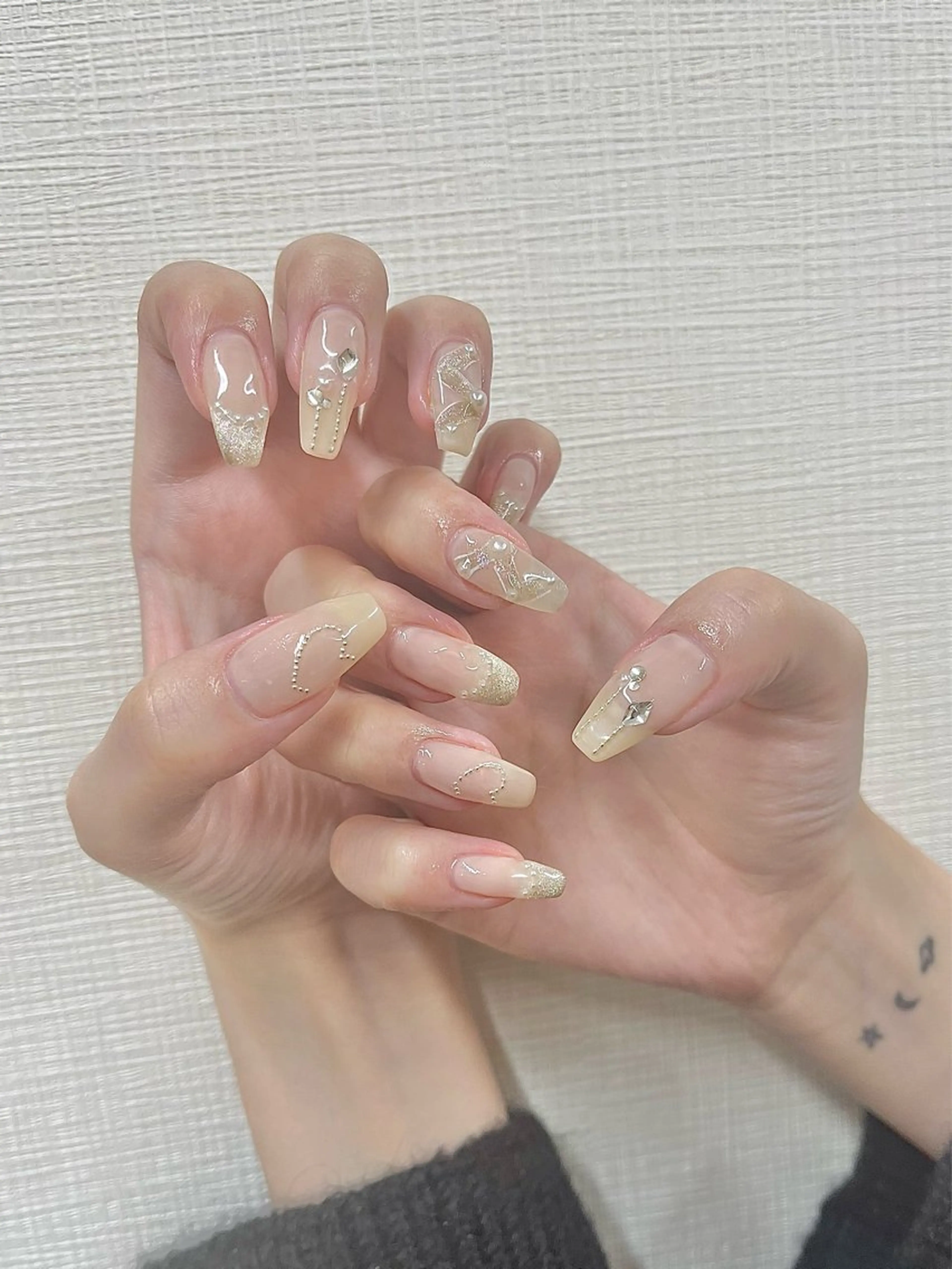 ネイル ハンドネイル フットネイル Nailsalon Fave/Rinaのネイルデザイン