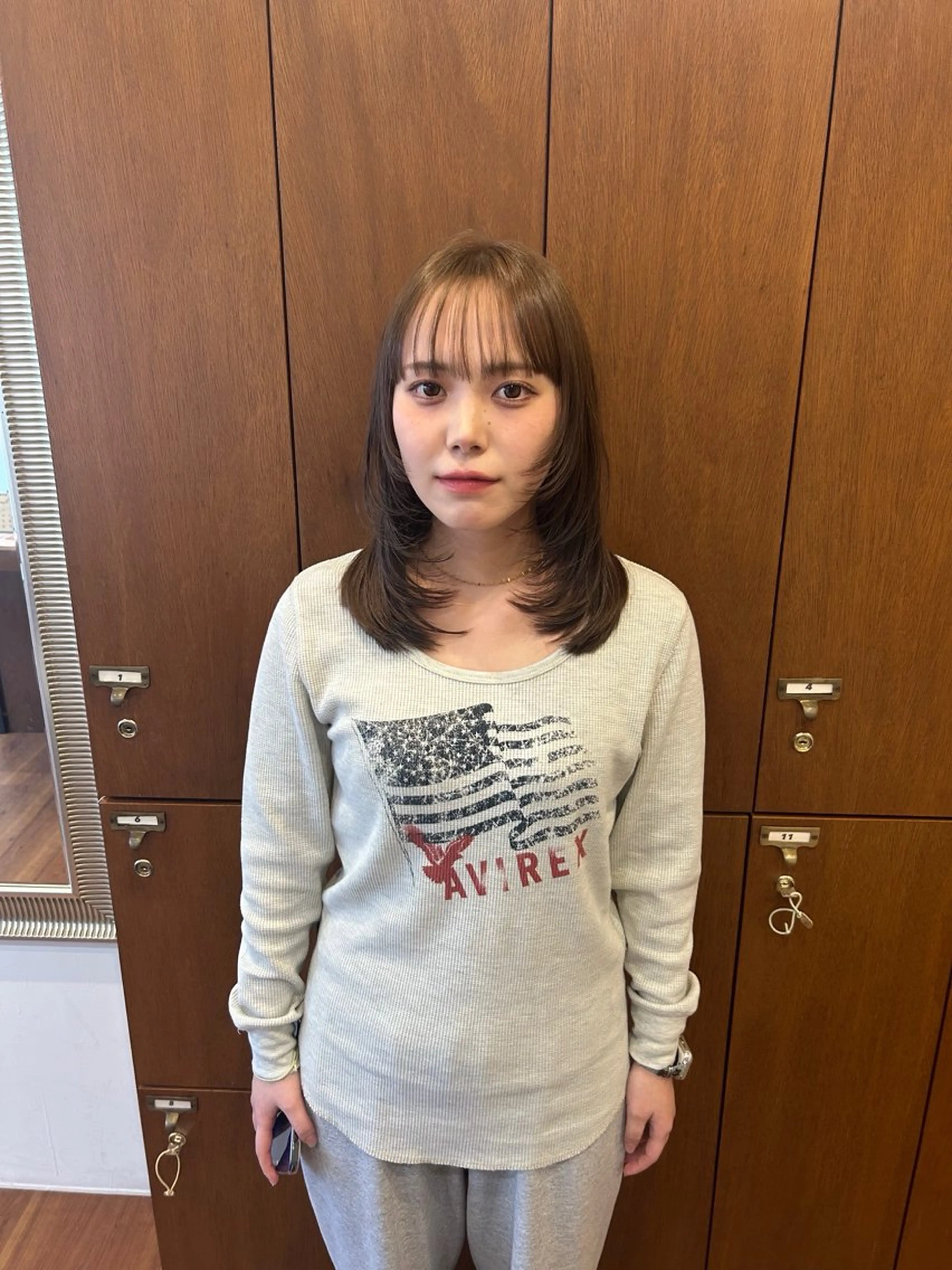 ミディアム カラー カット トリートメント ヘッドスパ 廣瀬 美月のヘアスタイル