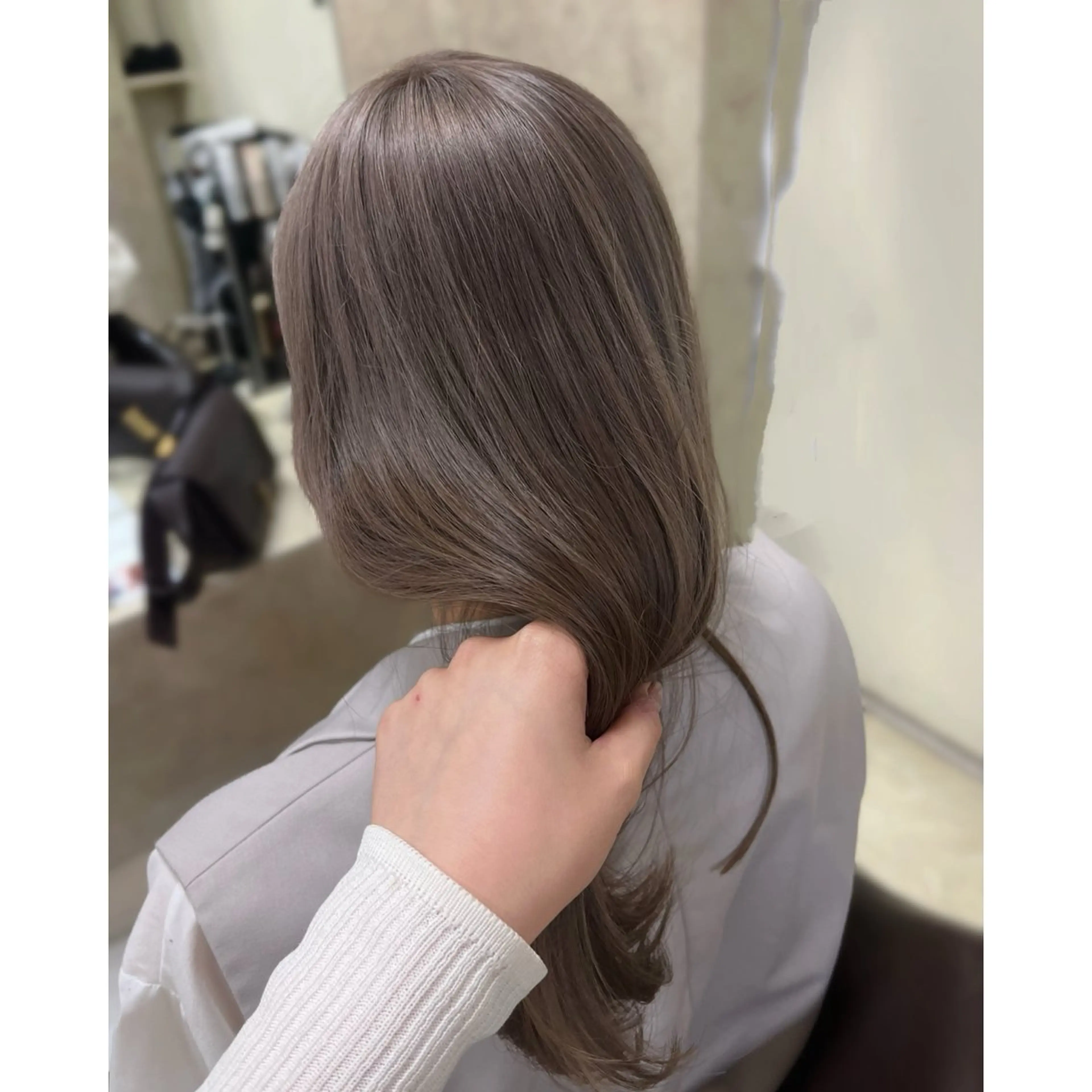 ロング カラー CARE所属・🩷珠梨【韓国ヘア】 【顔周りカット】のヘアスタイル