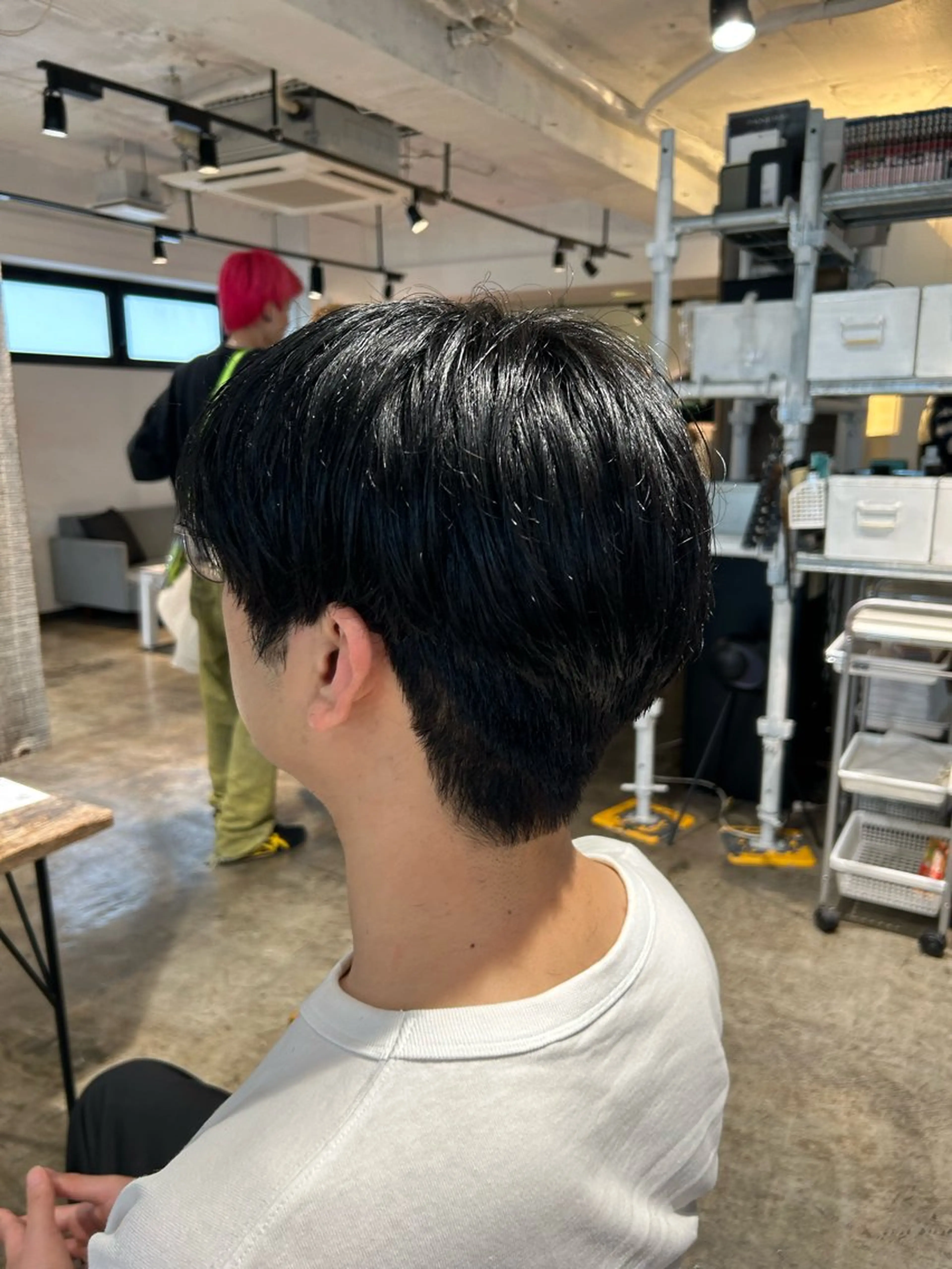 ミディアム パーマ メンズ ミディアムパーマ ダウンパーマ メンズパーマ カット パーマ become men's hair 名駅店所属・名駅/フェザーパーマ 韓国ヘア/森岡のヘアスタイル
