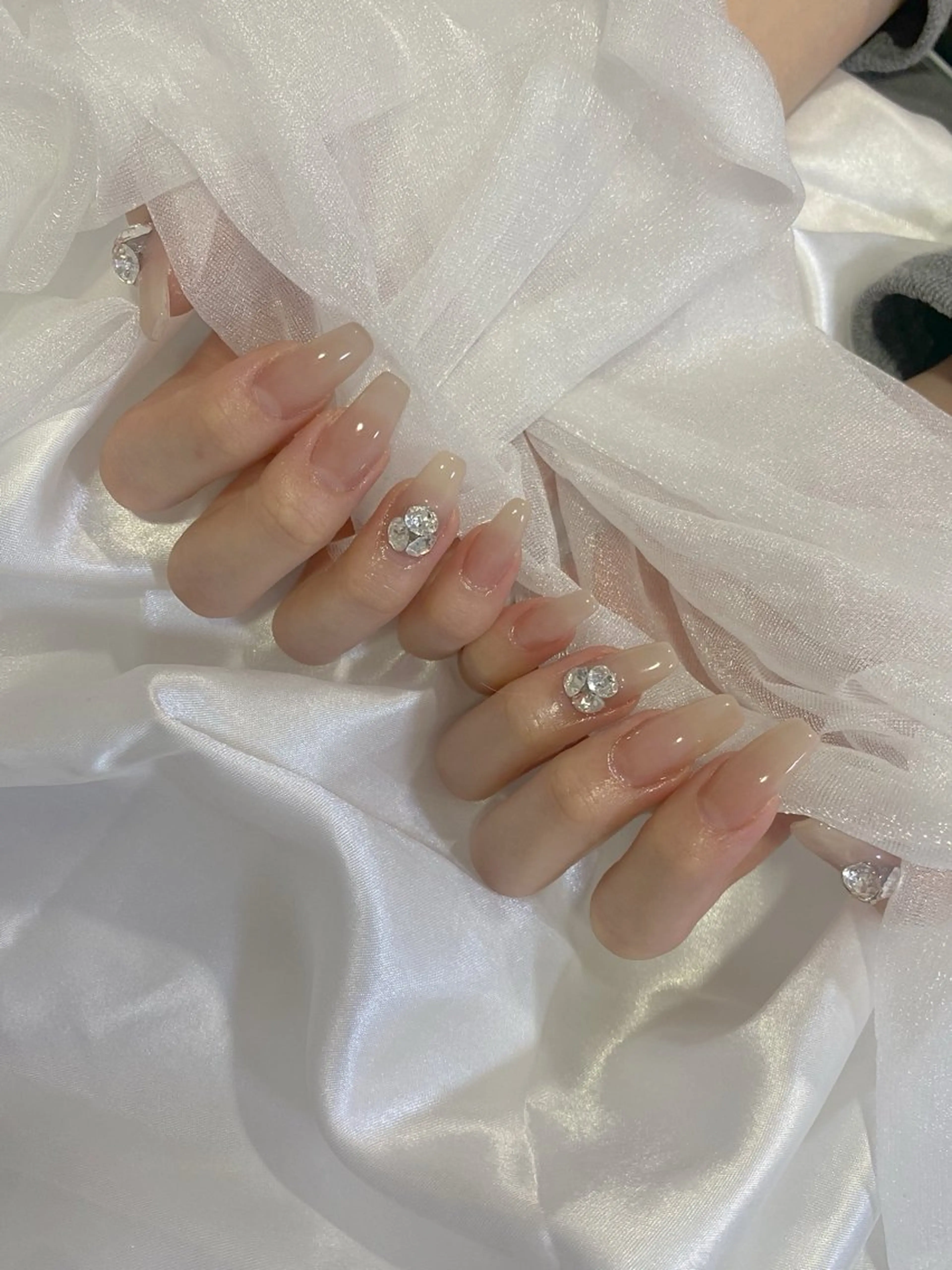 ネイル ハンドネイル shareplus honmachi所属・Lim nail🤍 Ayaのネイルデザイン