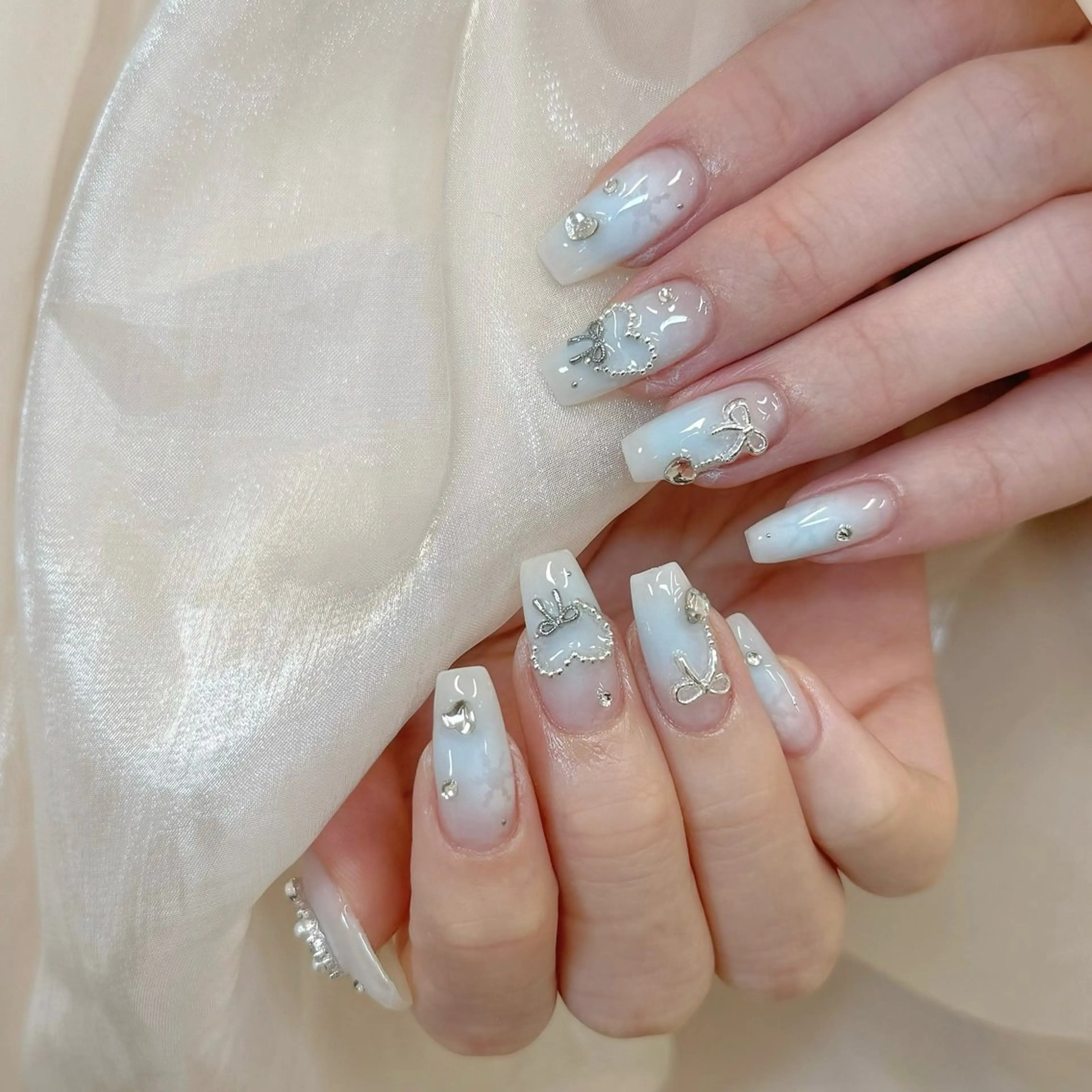 ネイル ハンドネイル Iris  Nail所属・akige akigeのネイルデザイン