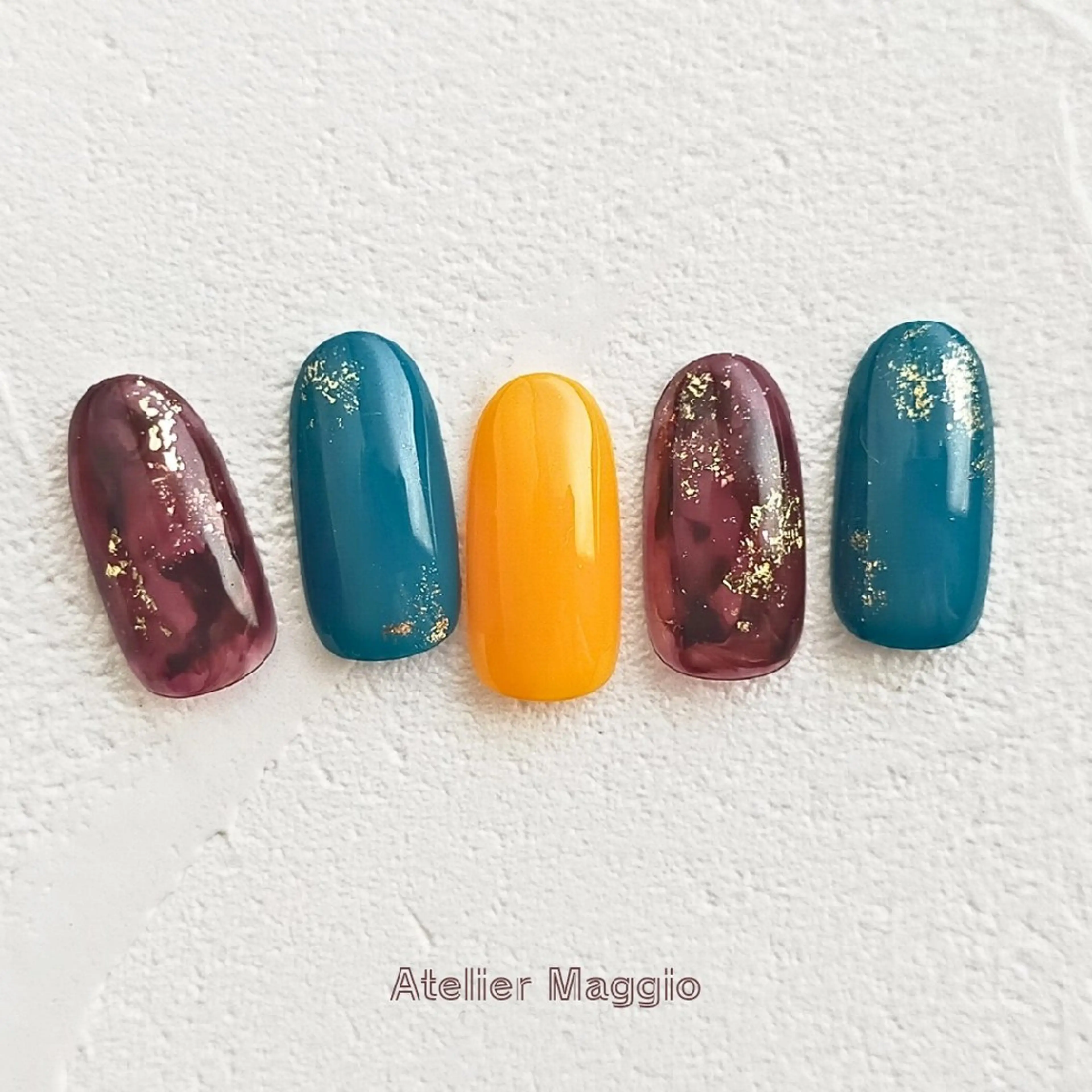 ネイル べっ甲ネイル アトリエマッジョ madokaのネイルデザイン