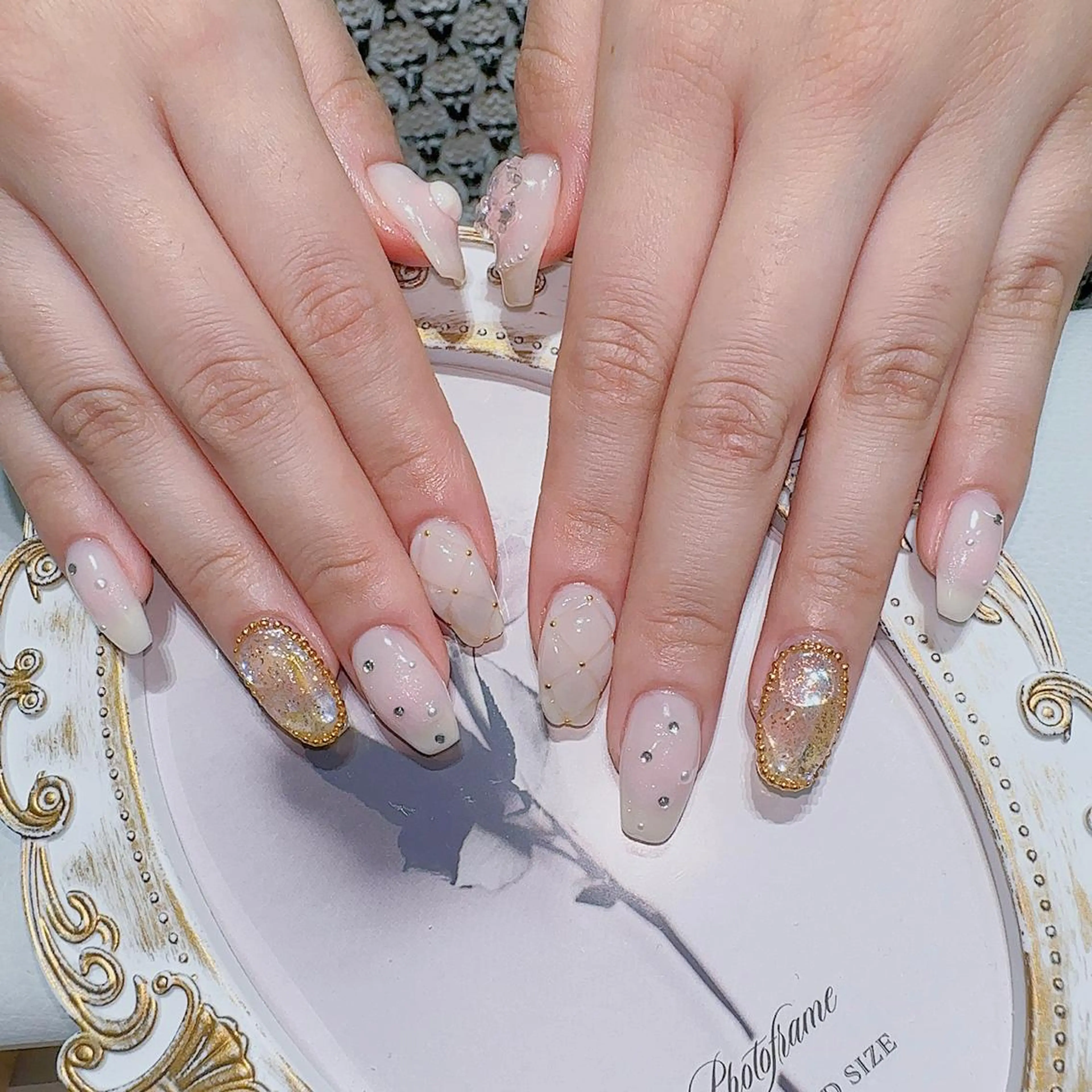 ネイル ハンドネイル Queens momoのネイルデザイン