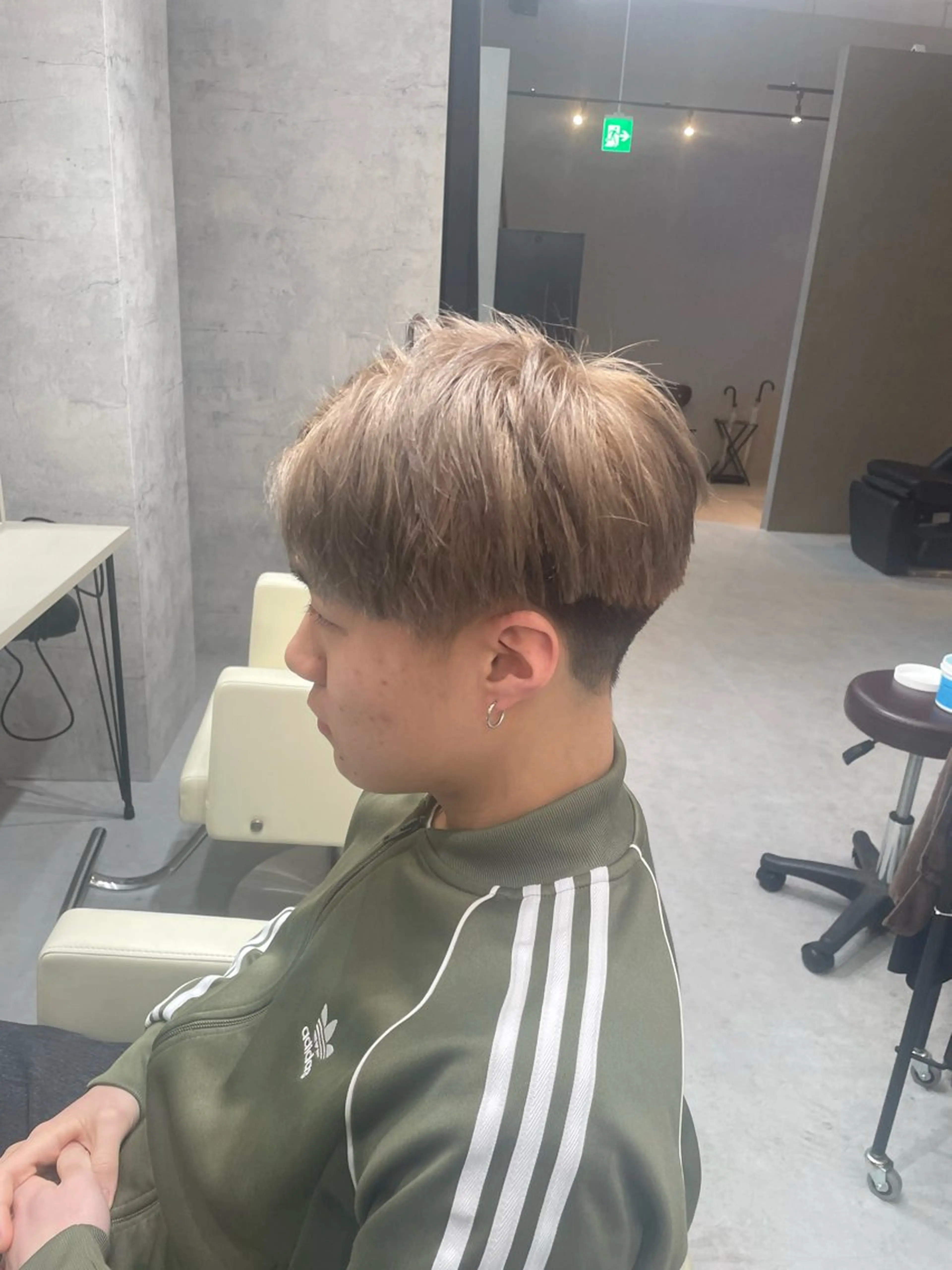 メンズ BLEACHi守口ジャガータウン店所属・ブリーチ守口 rikiyanのヘアスタイル