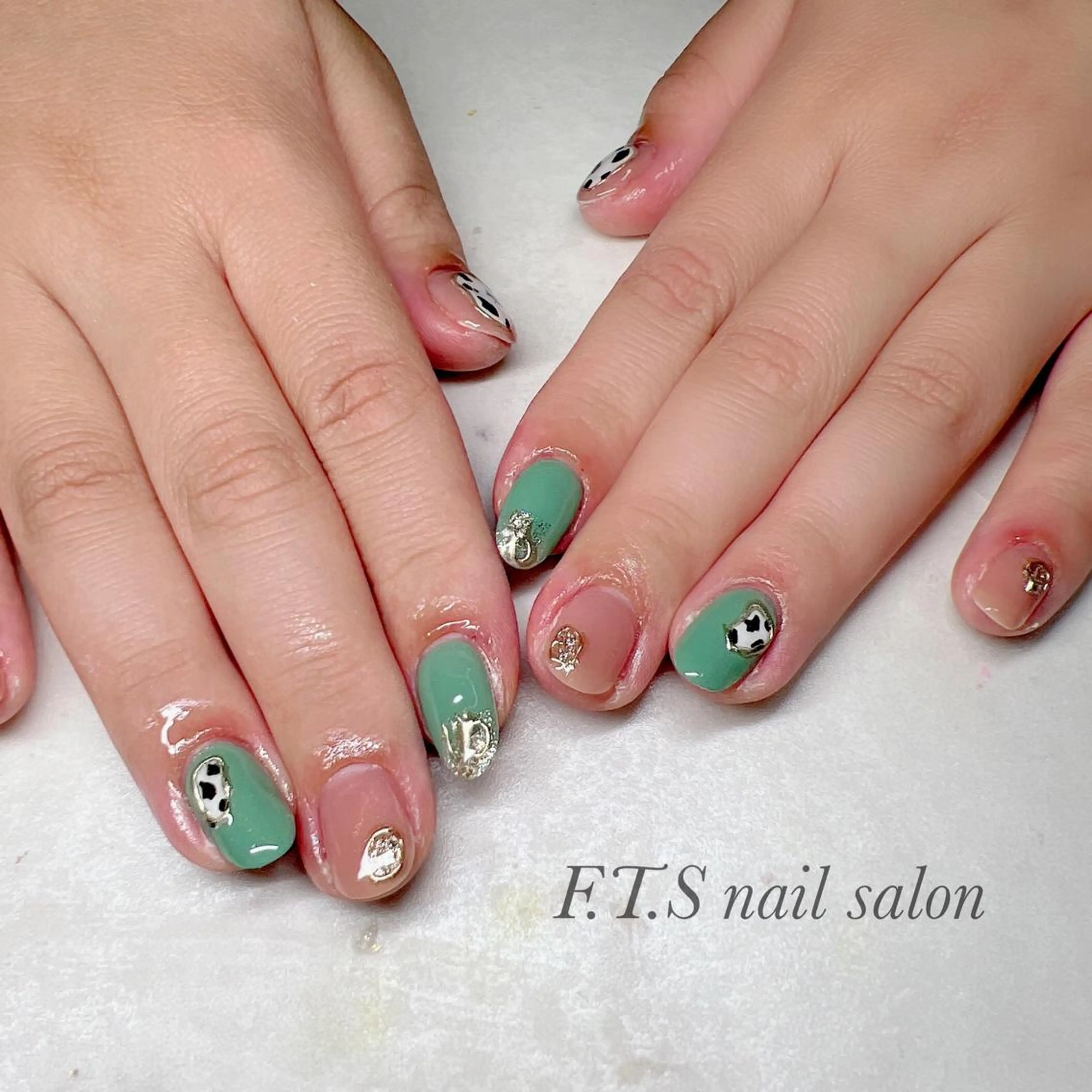 ネイル ハンドネイル F.T.S nailのネイルデザイン