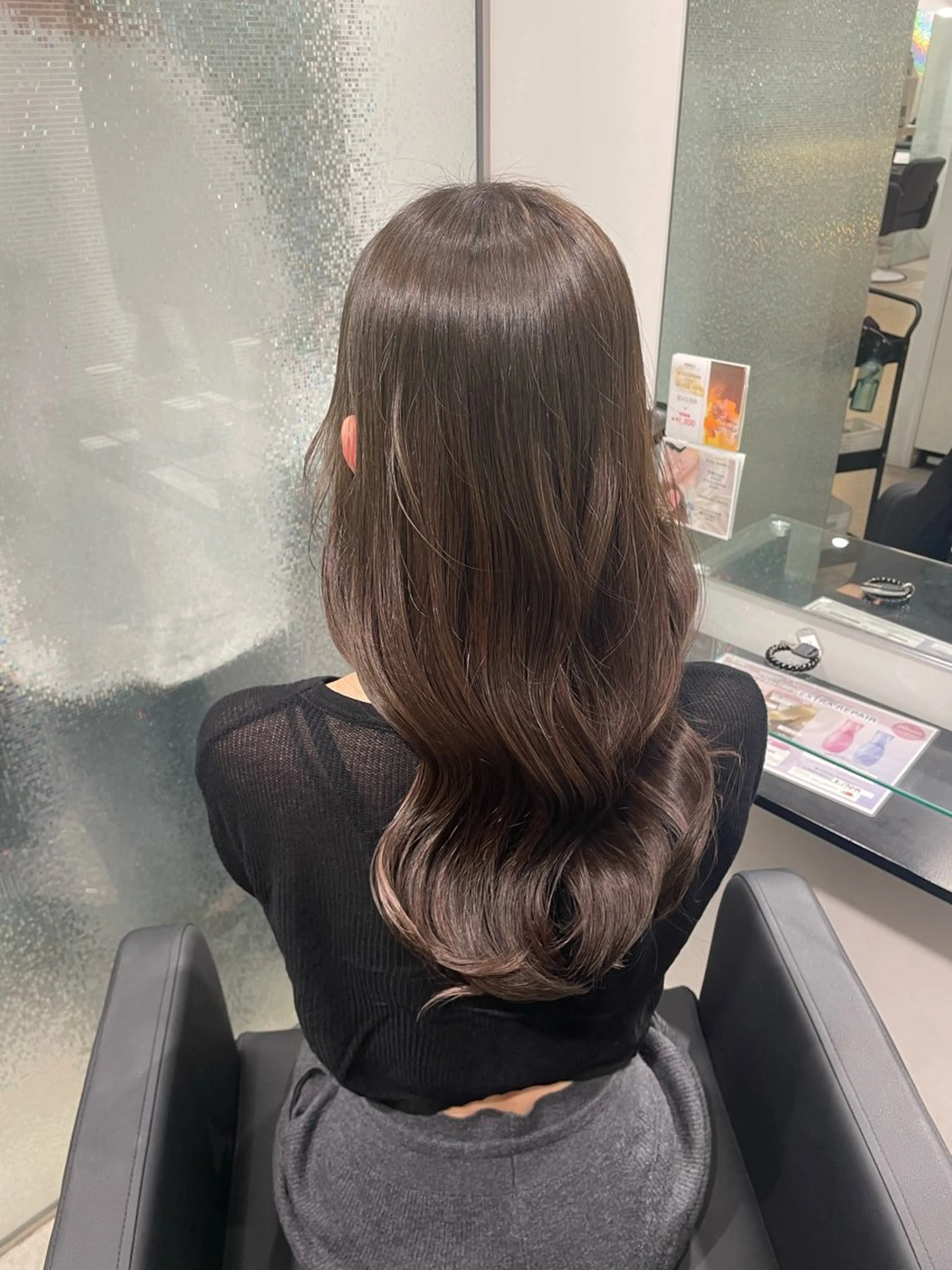 ≪premiumカラー+ 5stepトリートメント🫖🌱≫ダメージレスの艶々な髪色に🫧✨の写真