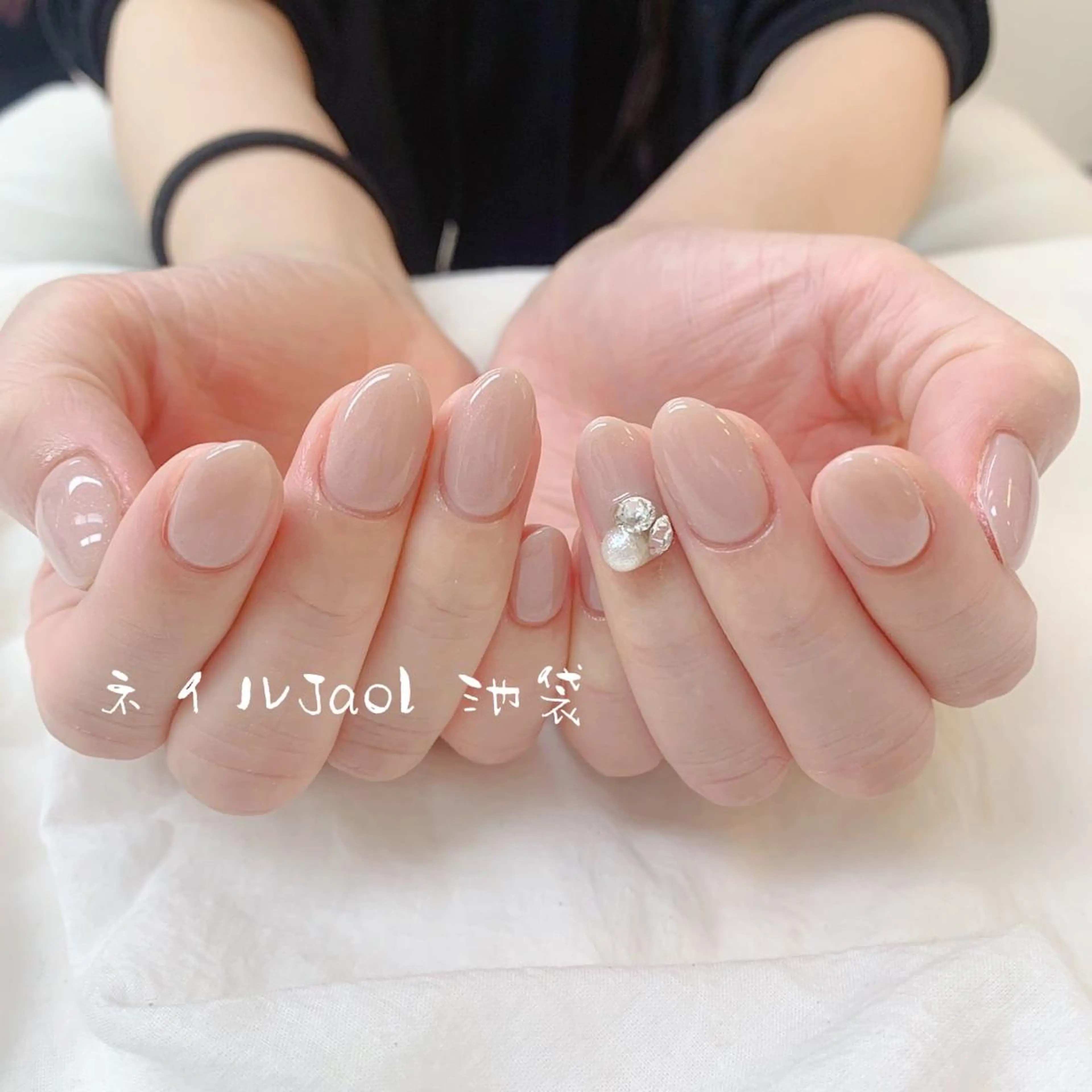 ミディアム nail jaol池袋店所属・ネイルJaol 池袋のネイルデザイン