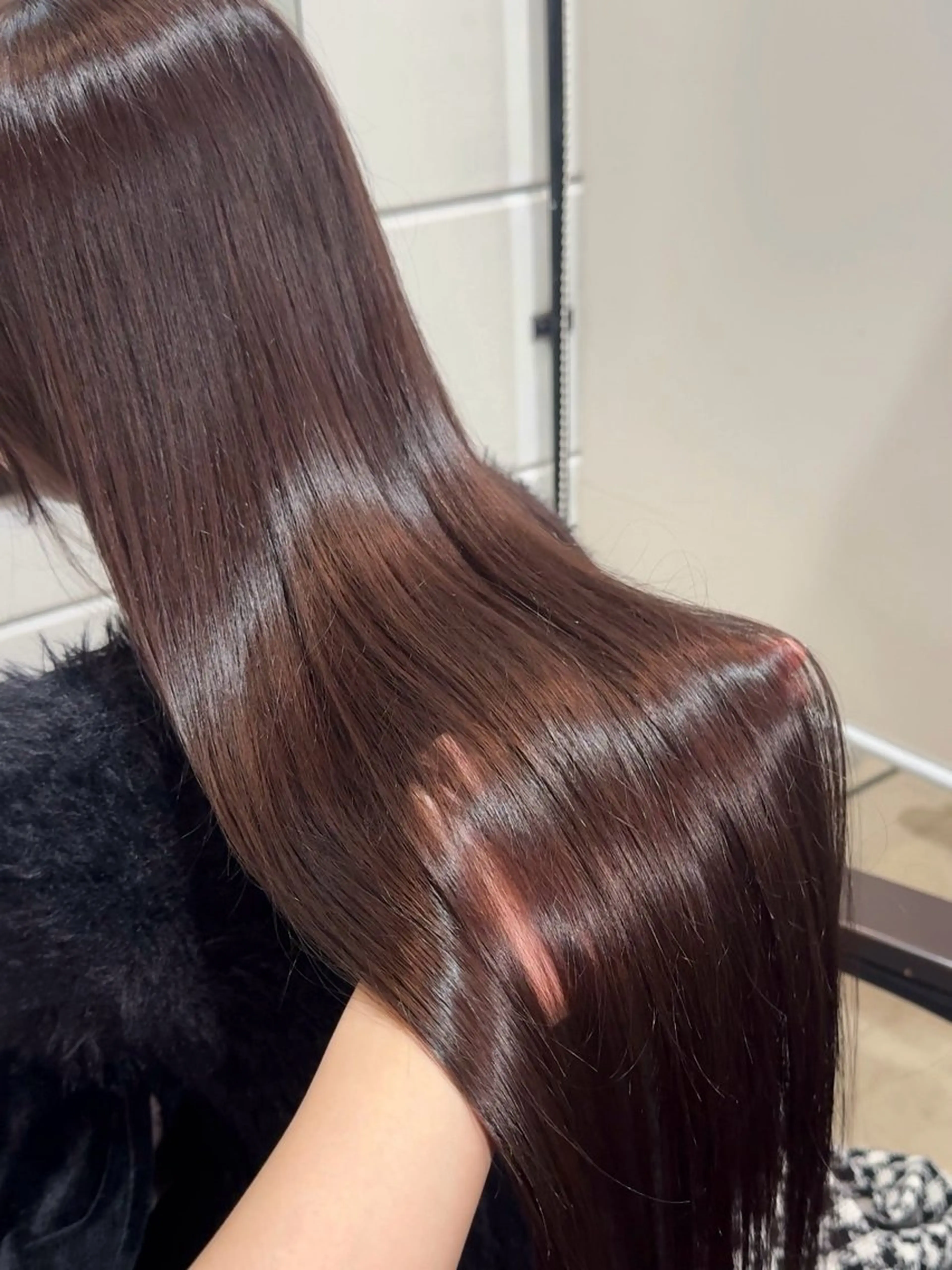 ロング カラー ショコラグレージュ グレージュ ラベンダーカラー ラベンダーグレージュ ラベンダーグレー カット ヘアカラー お呼ばれヘア✨️ Akari🧸🤍のヘアスタイル