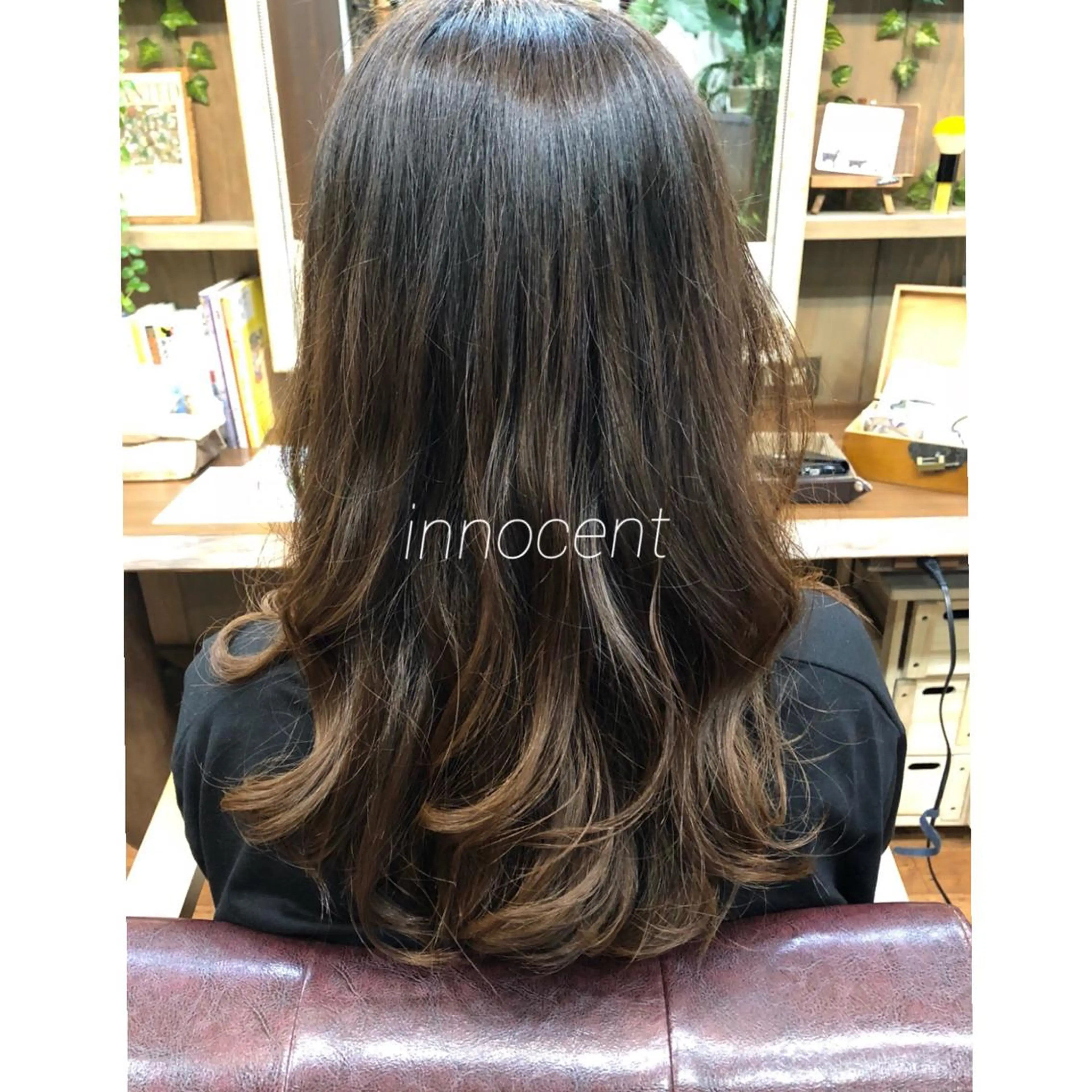 ロング innocent×hairdesign所属・hamada ikumiのヘアスタイル