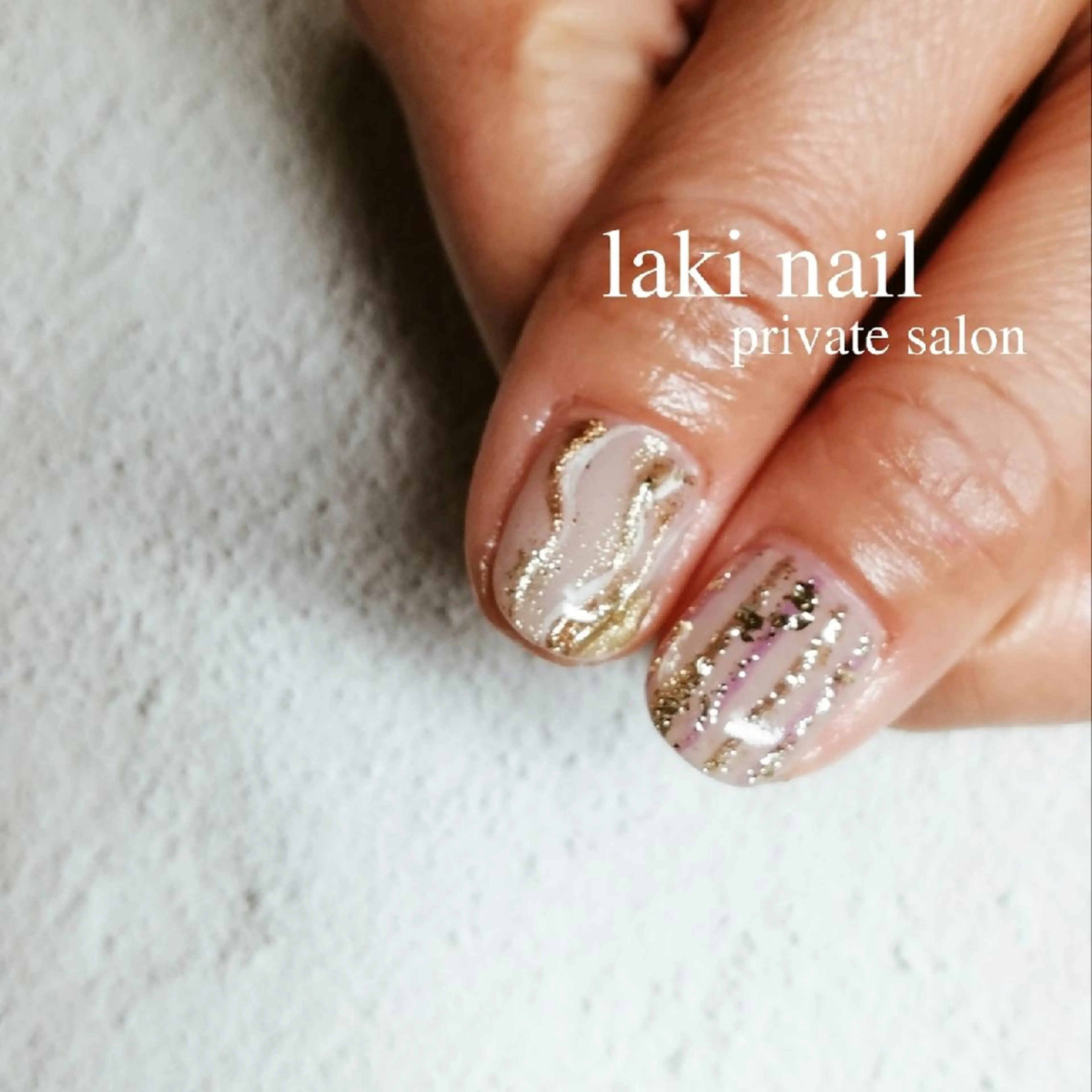 ネイル ラメ(グリッター) ミラーネイル ニュアンスネイル ハンドネイル by lakiのネイルデザイン