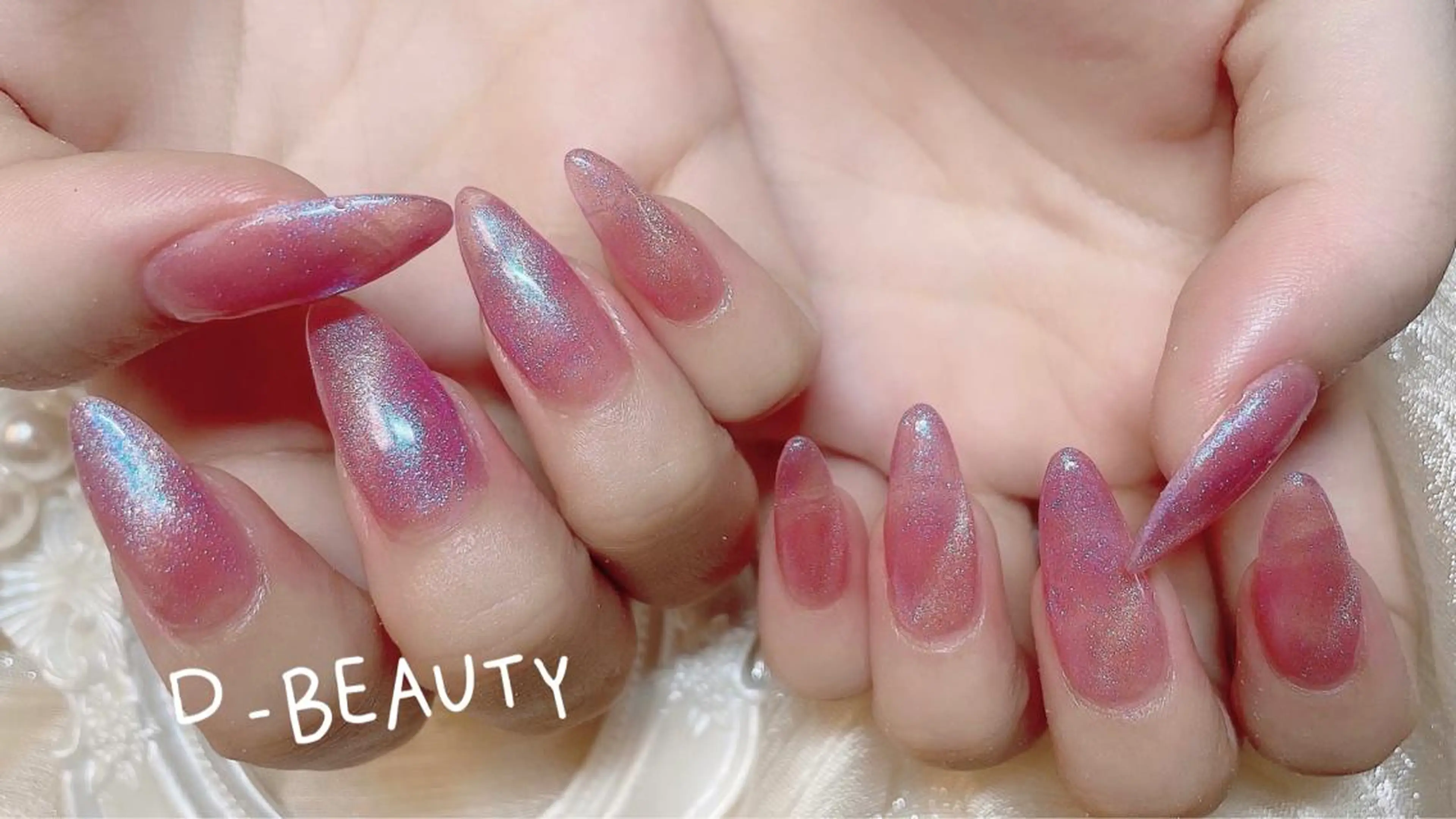 ネイル D-BEAUTY Nailsalonのネイルデザイン