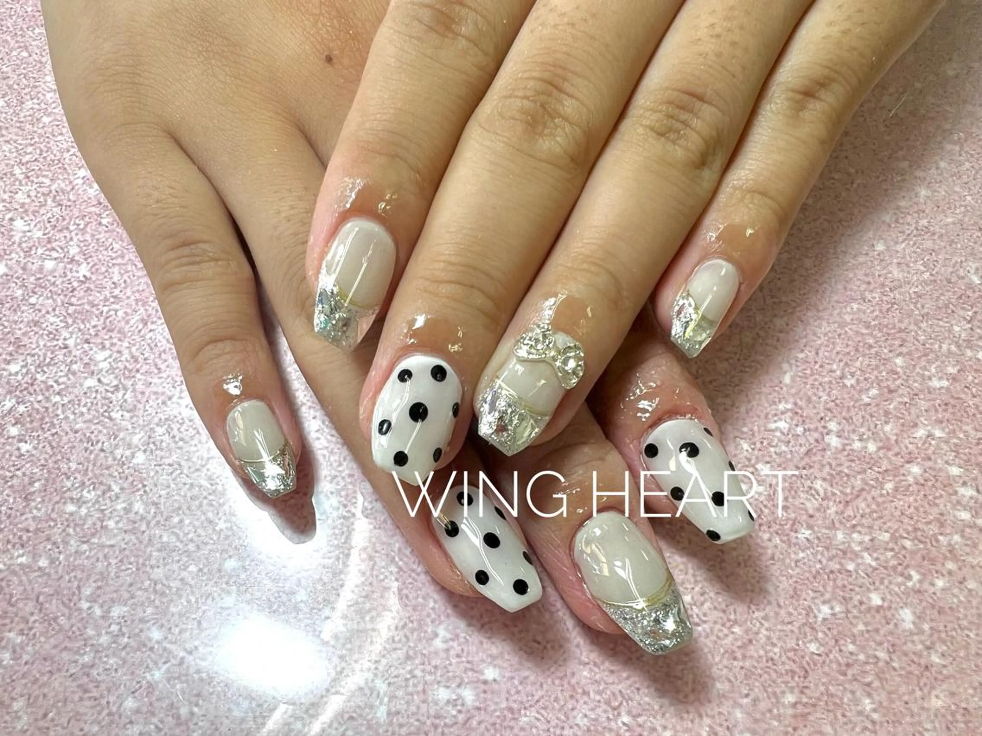 ネイル I. AYUMIのネイルデザイン